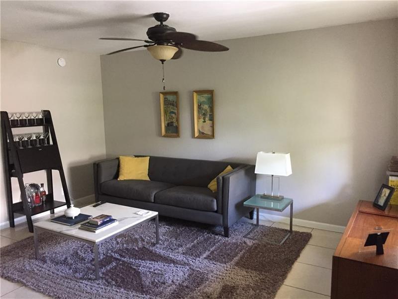 2741 NE 8th Avenue 14, Wilton Manors, FL 33334, Wilton Manors