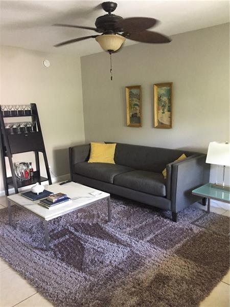 2741 NE 8th Avenue 14, Wilton Manors, FL 33334, Wilton Manors - Photo 2