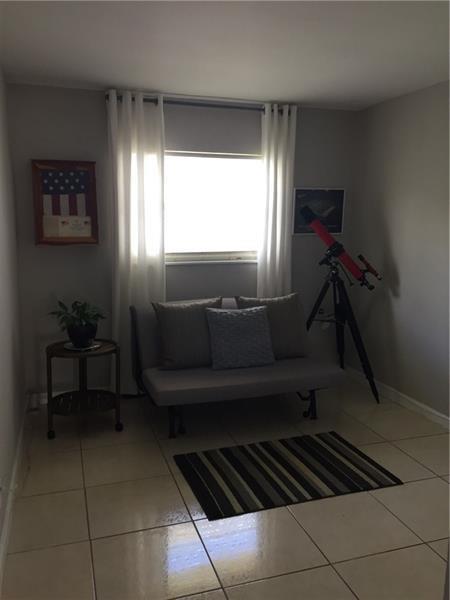 2741 NE 8th Avenue 14, Wilton Manors, FL 33334, Wilton Manors - Photo 4