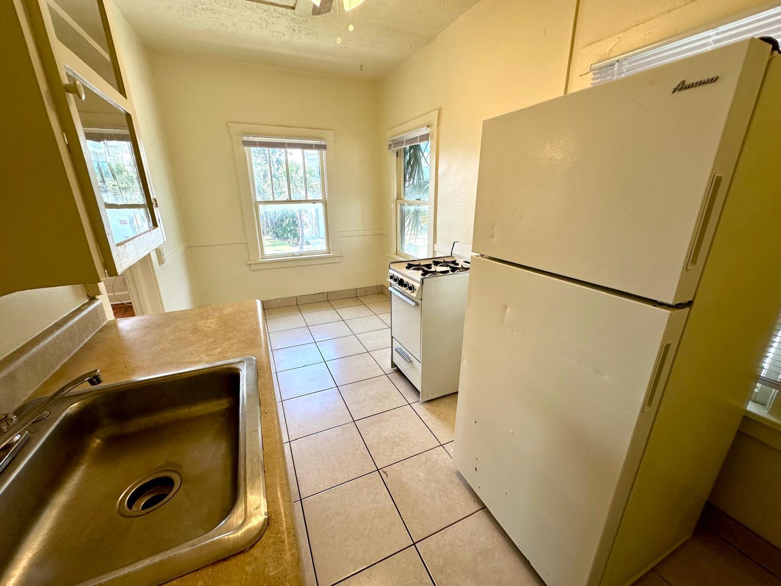 2010 Broward Avenue 5, West Palm Beach, FL 33407, West Palm Beach - Photo 3