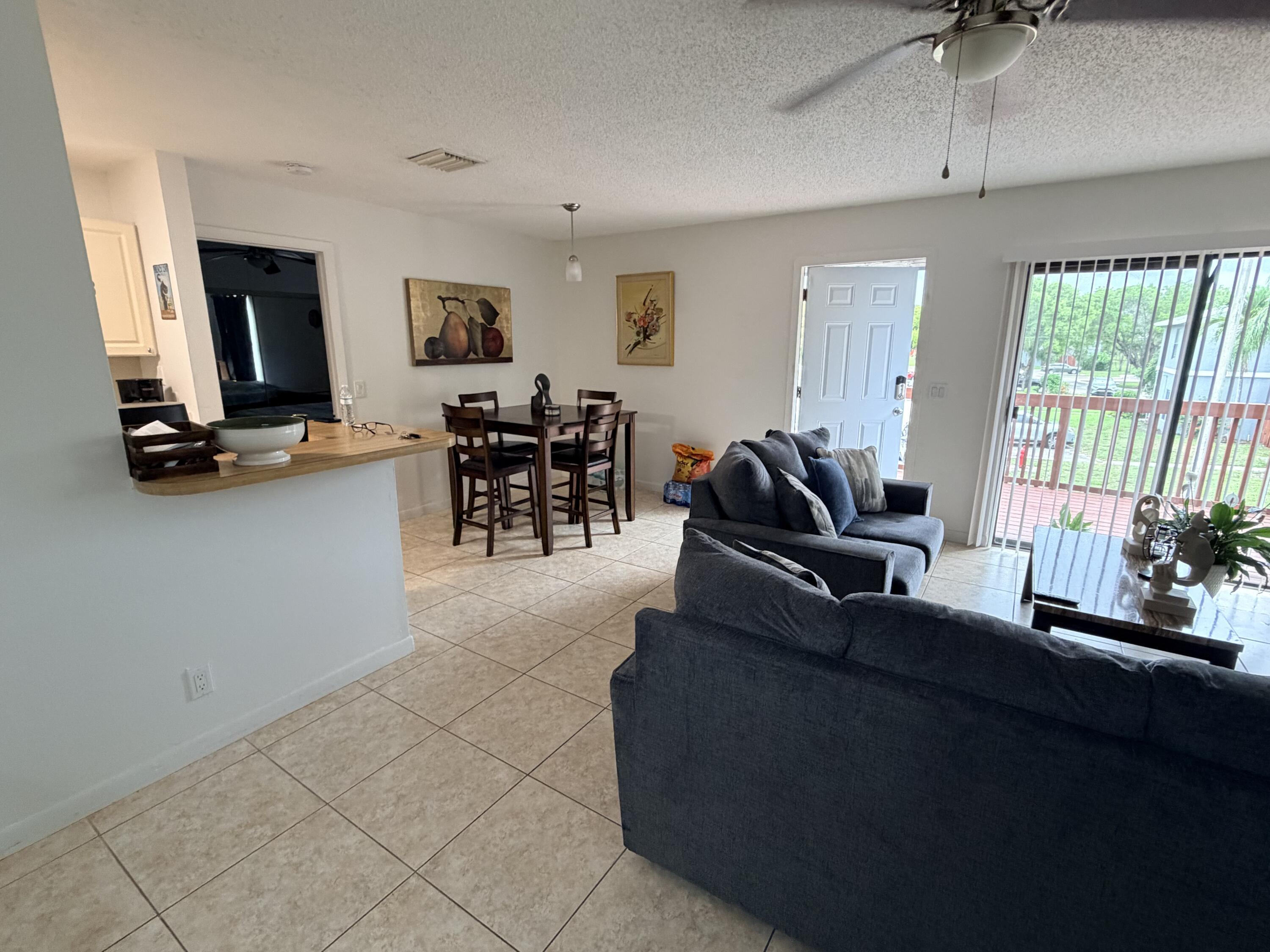 27 Crossings Circle H, Boynton Beach, FL 33435, Boynton Beach - Photo 2