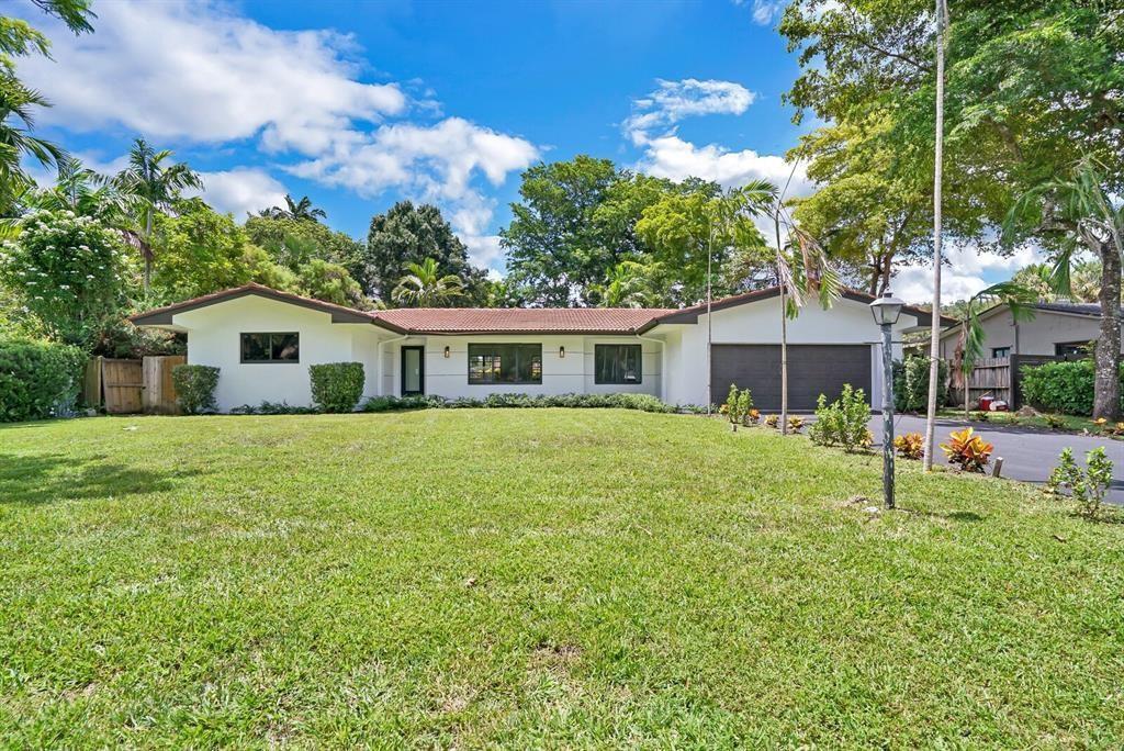 4190 SW 4th Street, Plantation, FL 33317, Plantation - Photo 2