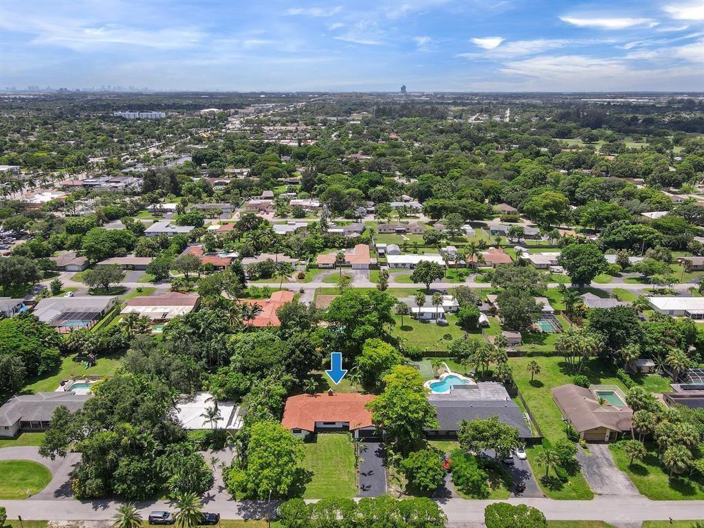 4190 SW 4th Street, Plantation, FL 33317, Plantation - Photo 5