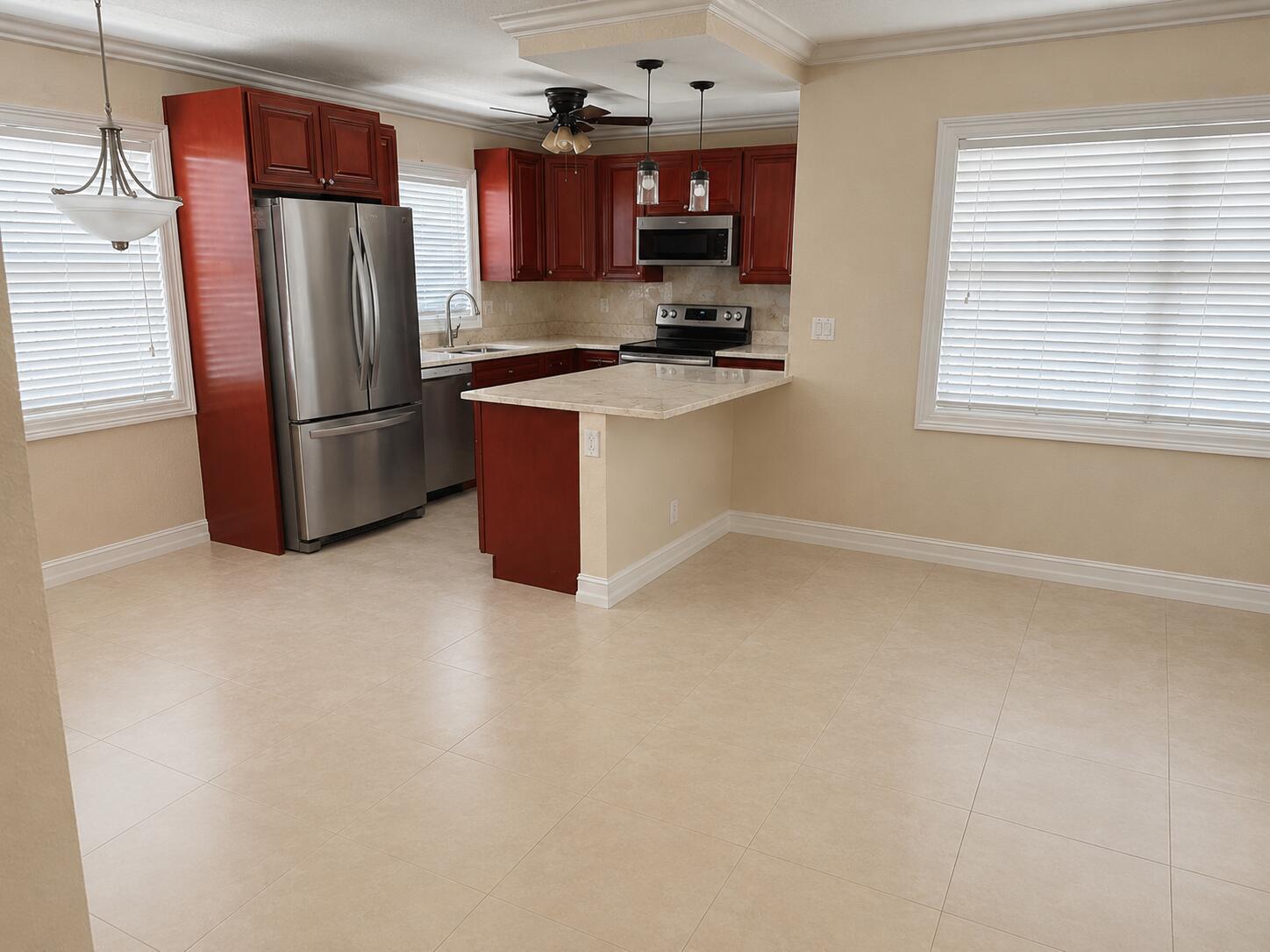 1221 SE 3rd Street 4, Deerfield Beach, FL 33441, Deerfield Beach - Photo 4