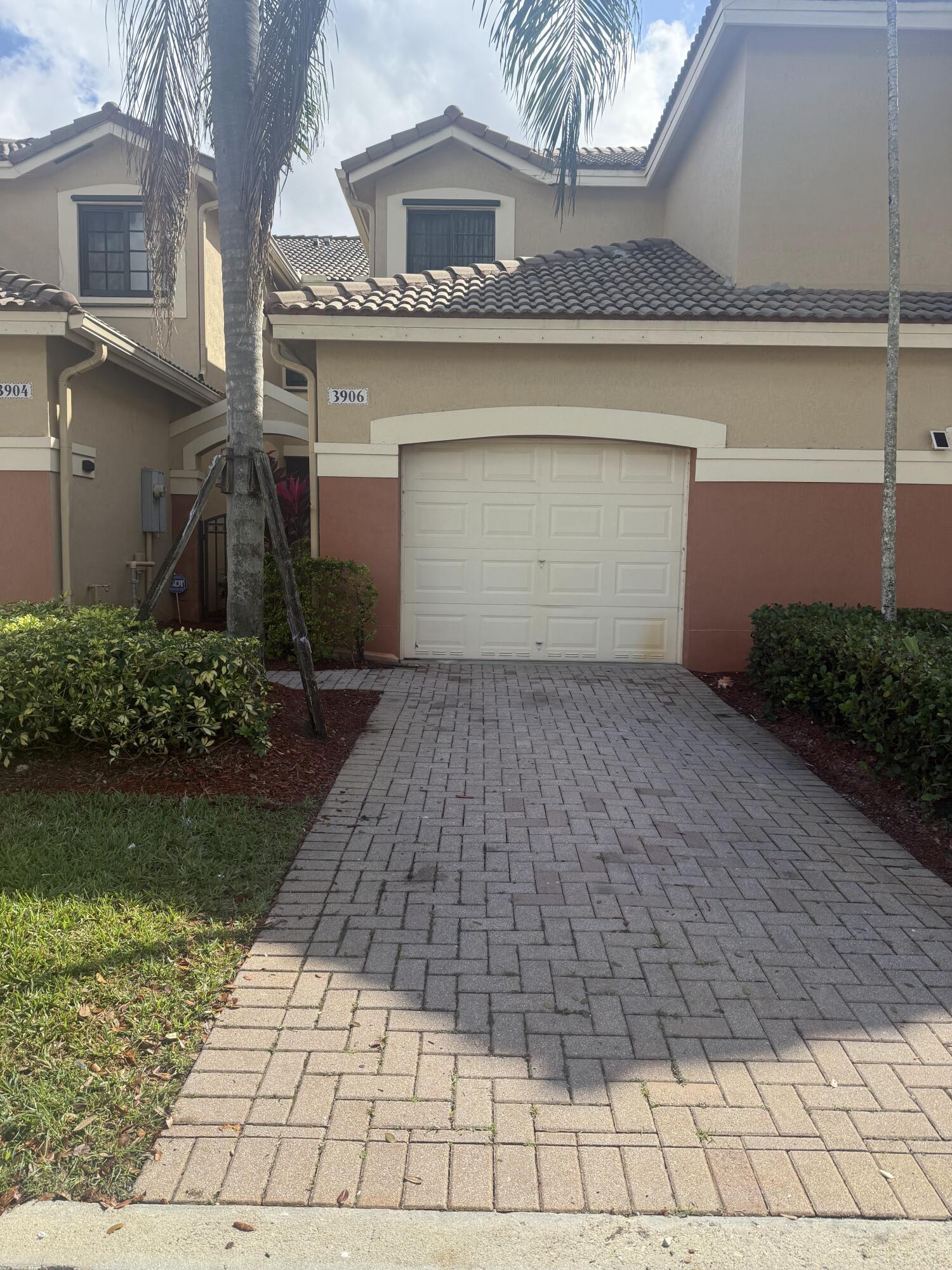 3906 Cherry Lane 3906, Weston, FL 33332, Weston