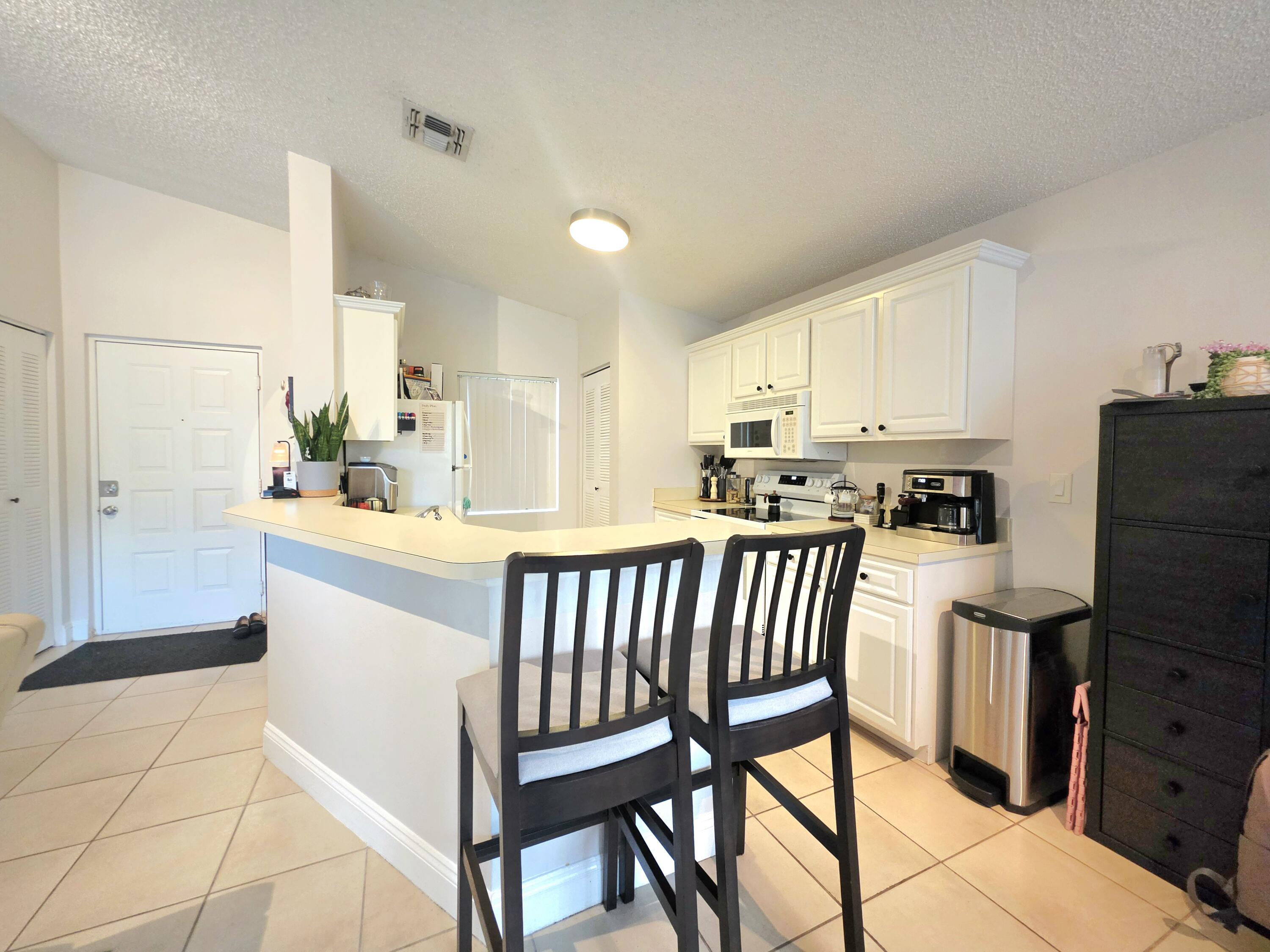 9999 Summerbreeze Drive 512, Sunrise, FL 33322, Sunrise - Photo 4