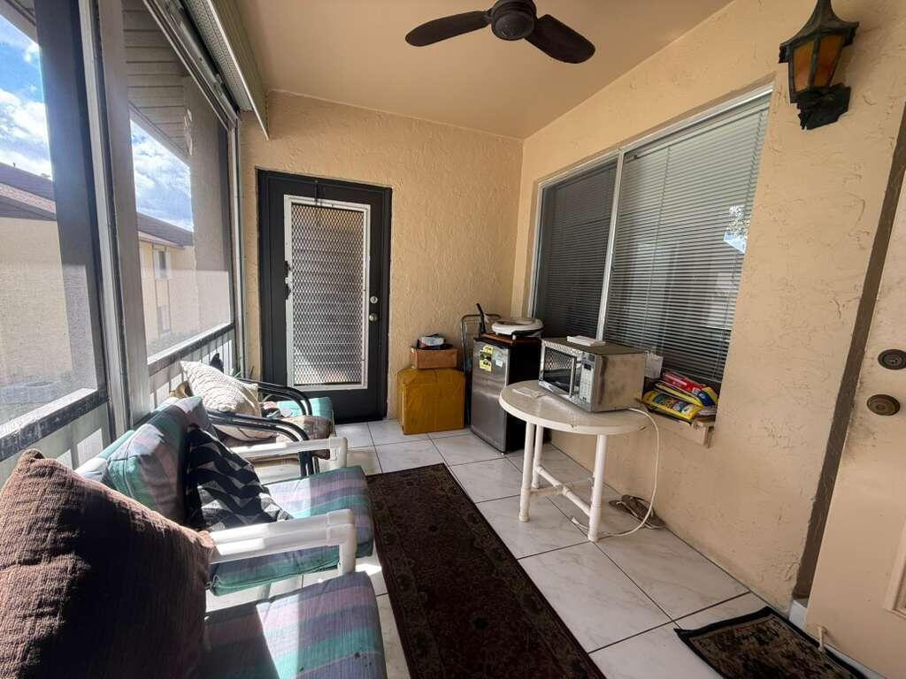213 Pine Hov Circle D2, Greenacres, FL 33463, Greenacres - Photo 2