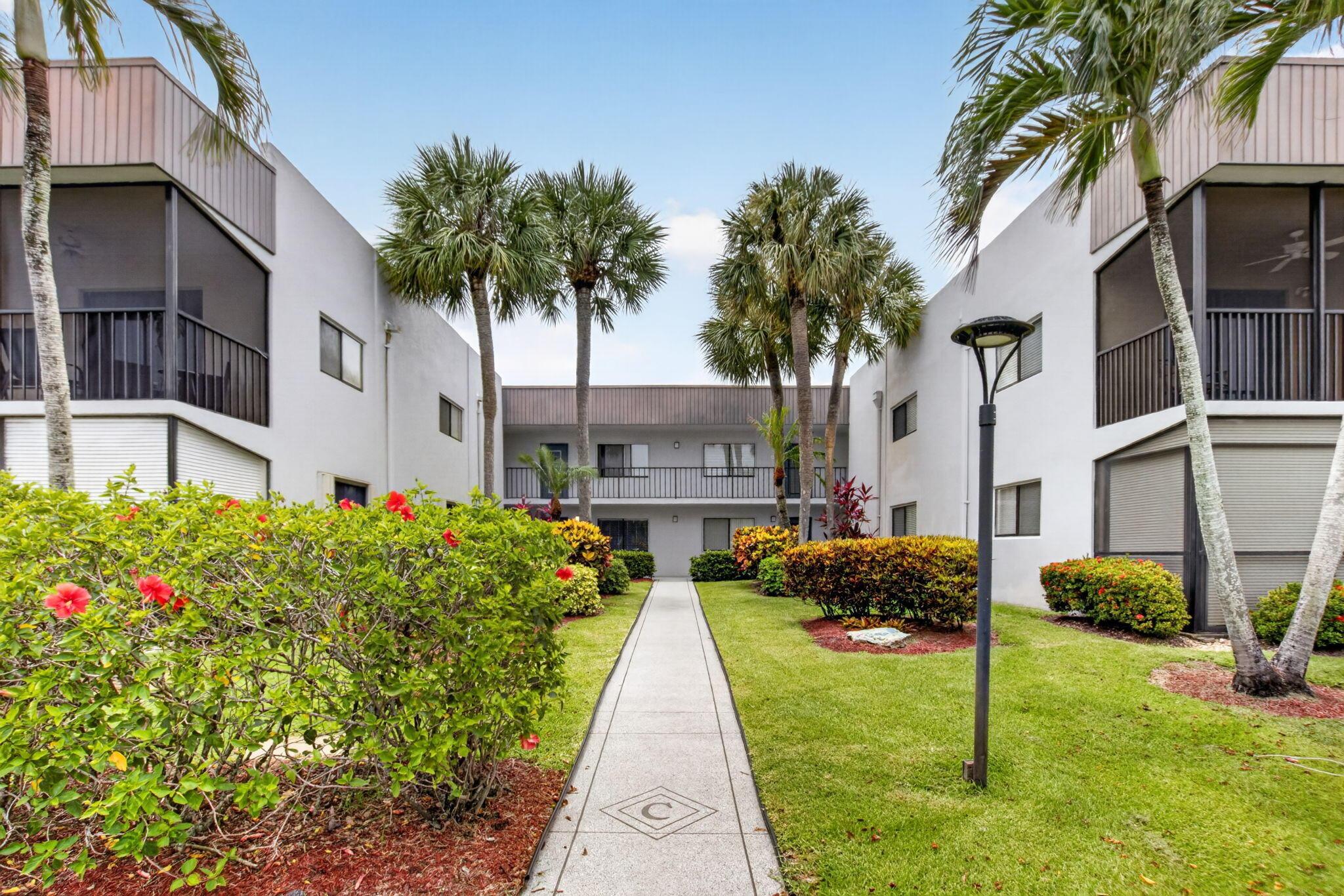 15054 Ashland Way 82, Delray Beach, FL 33484, Delray Beach - Photo 2