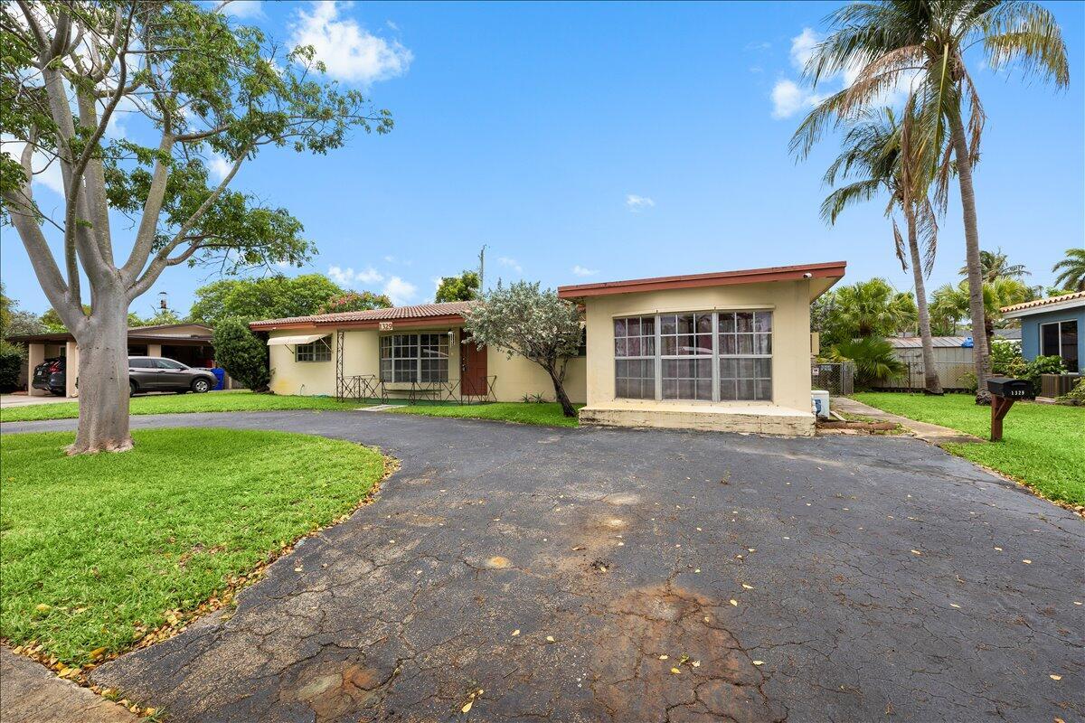 1329 SW 1st Terrace, Pompano Beach, FL 33060, Pompano Beach - Photo 5