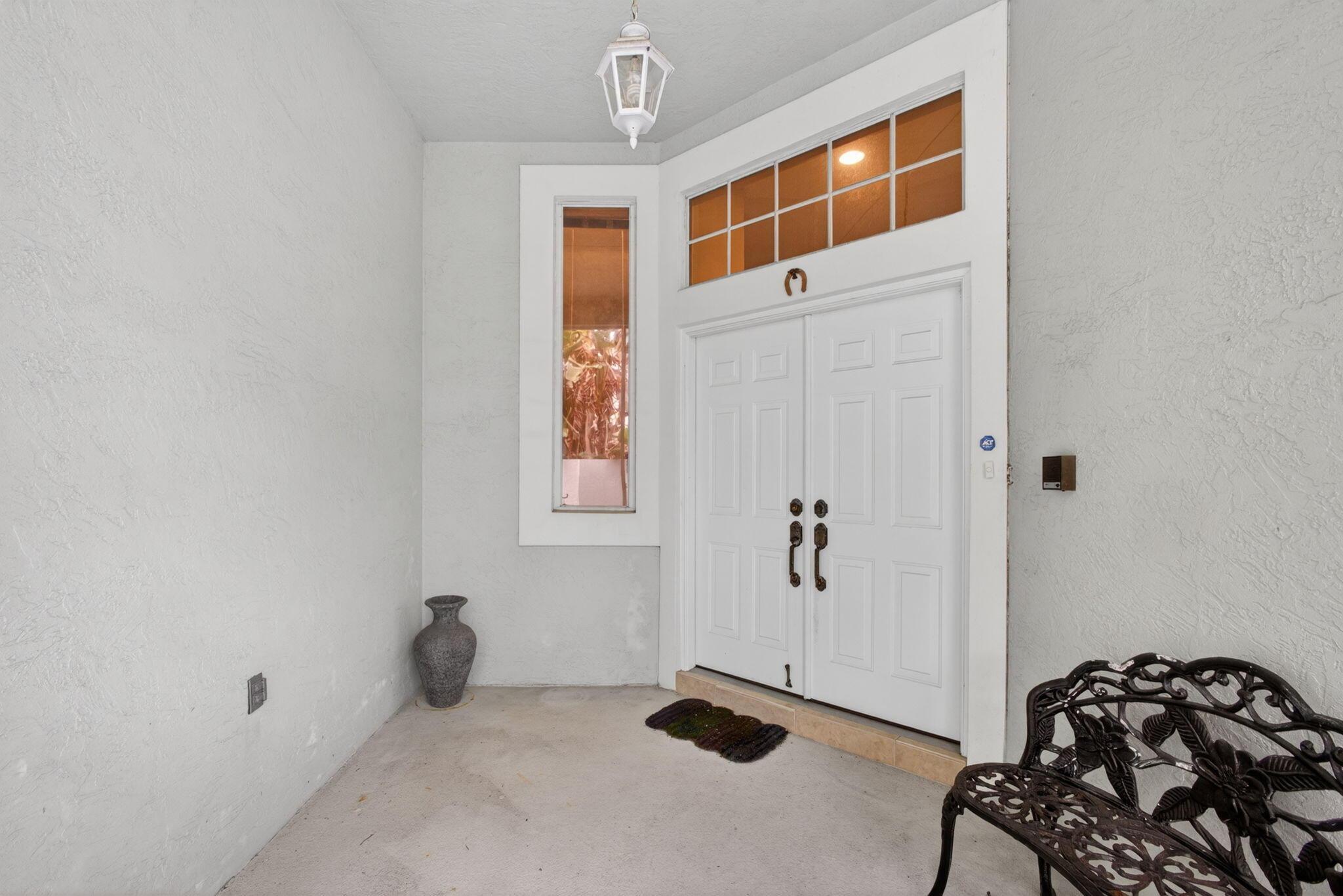2860 Waters Edge Circle, Greenacres, FL 33413, Greenacres - Photo 3
