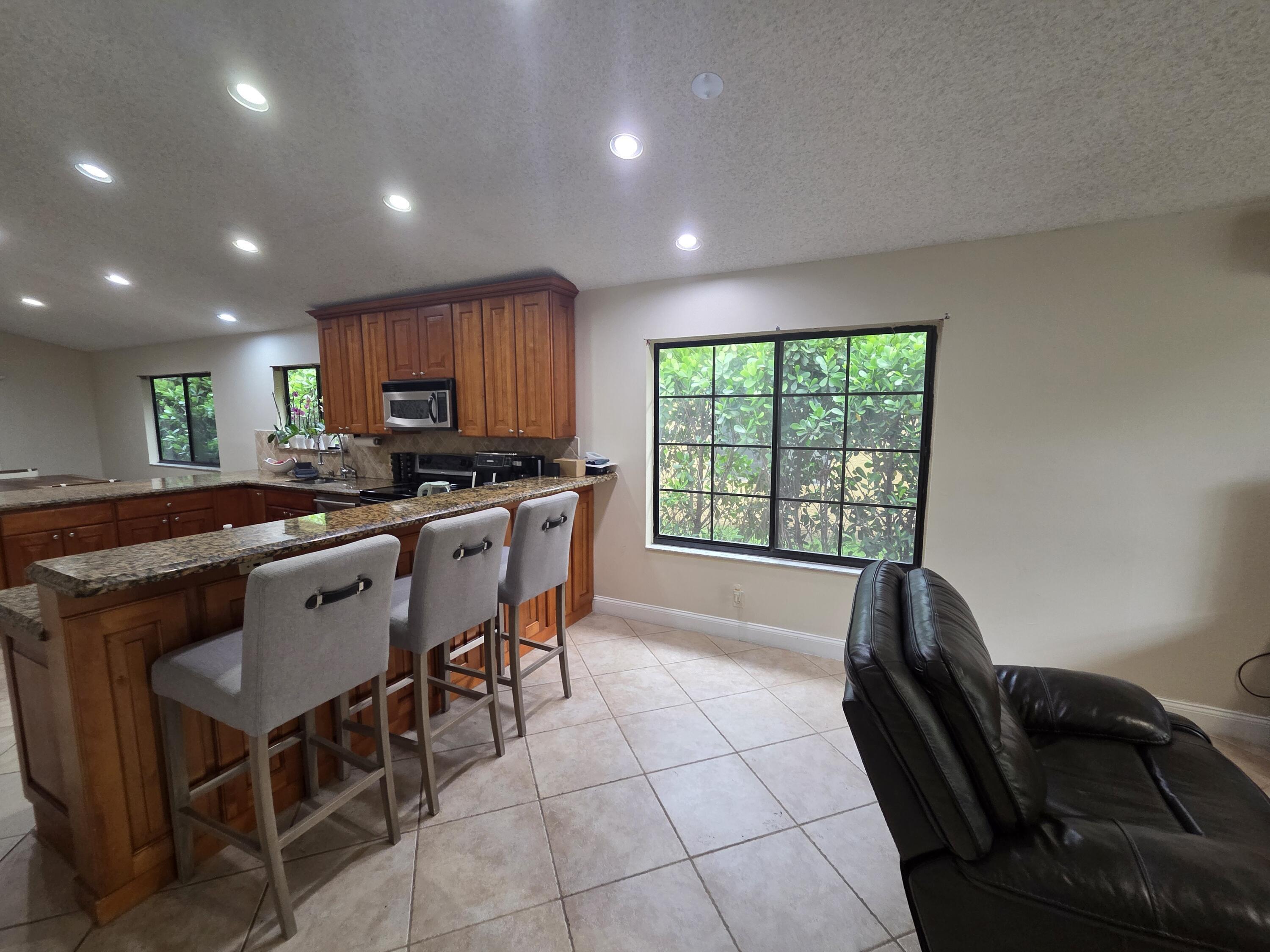 4170 NW 6th Street, Deerfield Beach, FL 33442, Deerfield Beach - Photo 5