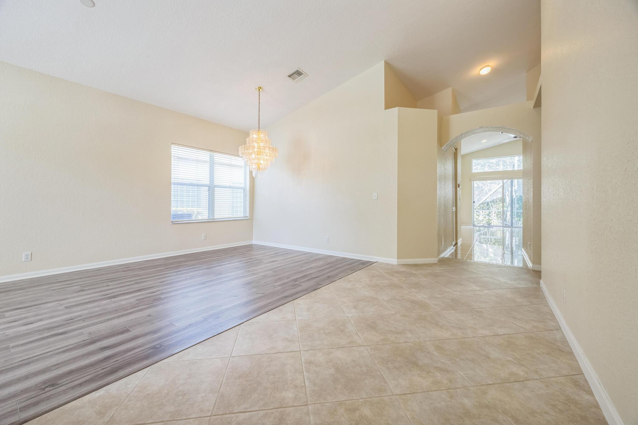 5780 Saddle Trail Lane, Lake Worth, FL 33449, Lake Worth - Photo 3