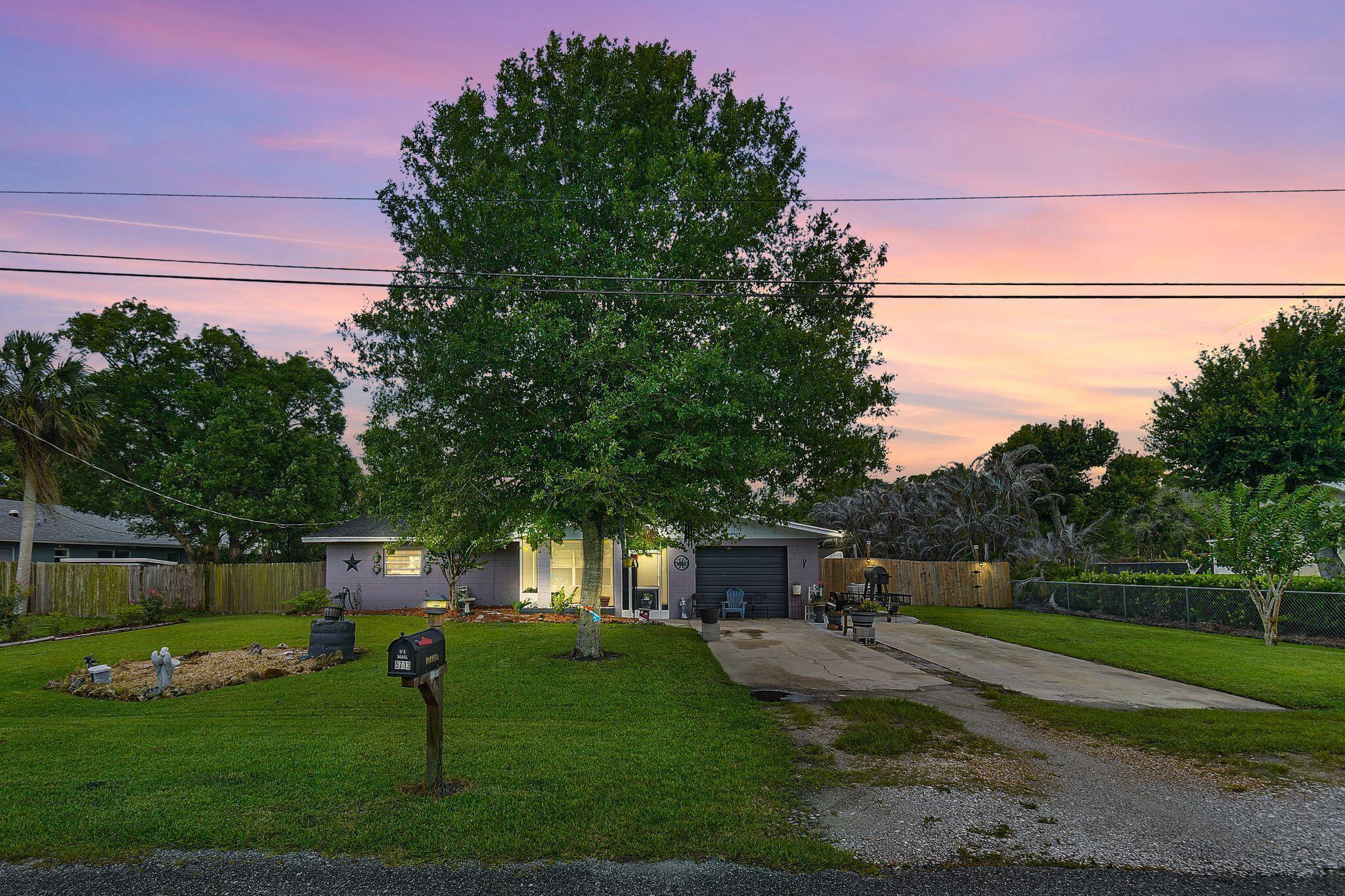 5773 Starcher Avenue, Fort Pierce, FL 34947, Fort Pierce - Photo 2