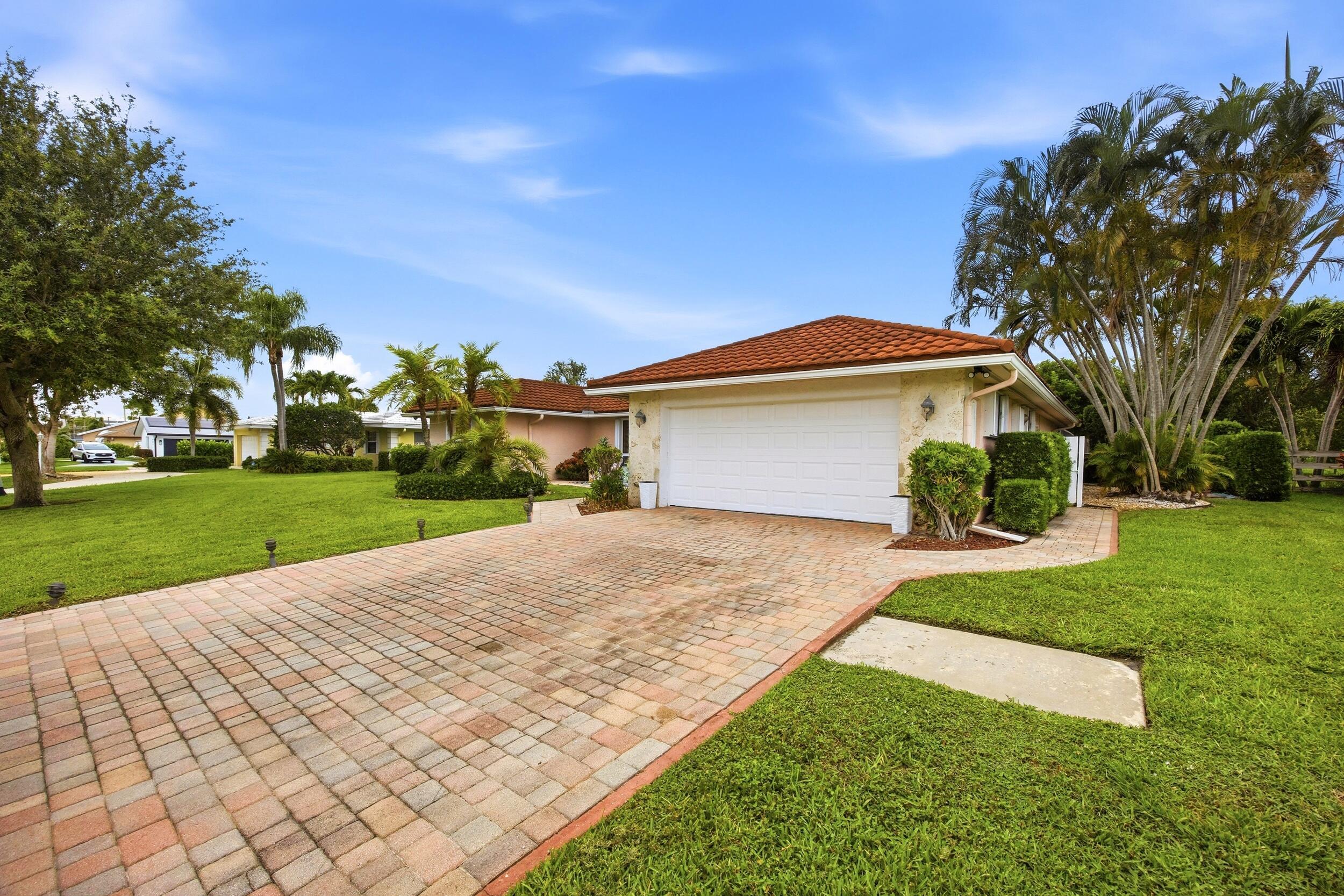375 NW 53rd Street, Boca Raton, FL 33487, Boca Raton - Photo 3