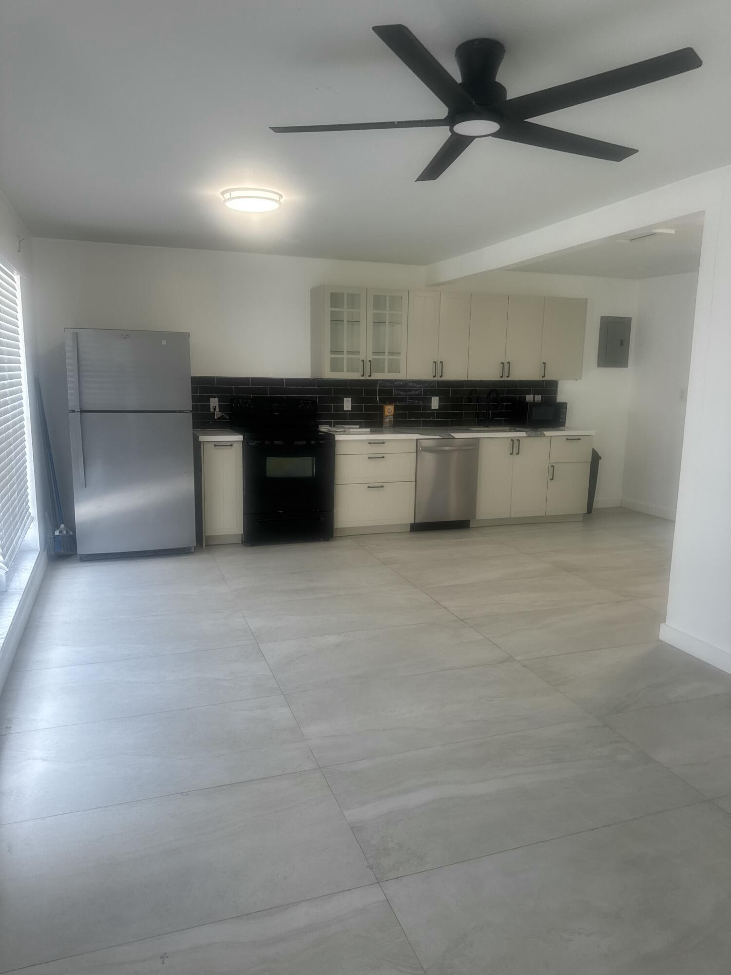 1505 NE 15th Avenue 1-2, Fort Lauderdale, FL 33304, Fort Lauderdale