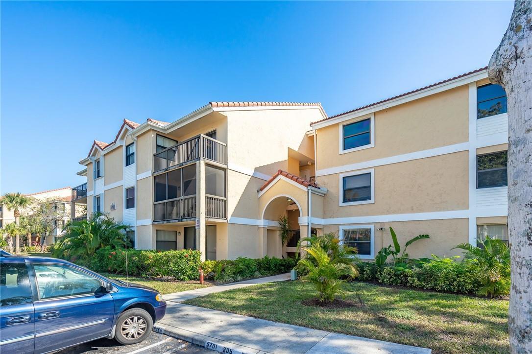 5701 Riverside Drive 106b6, Coral Springs, FL 33067, Coral Springs