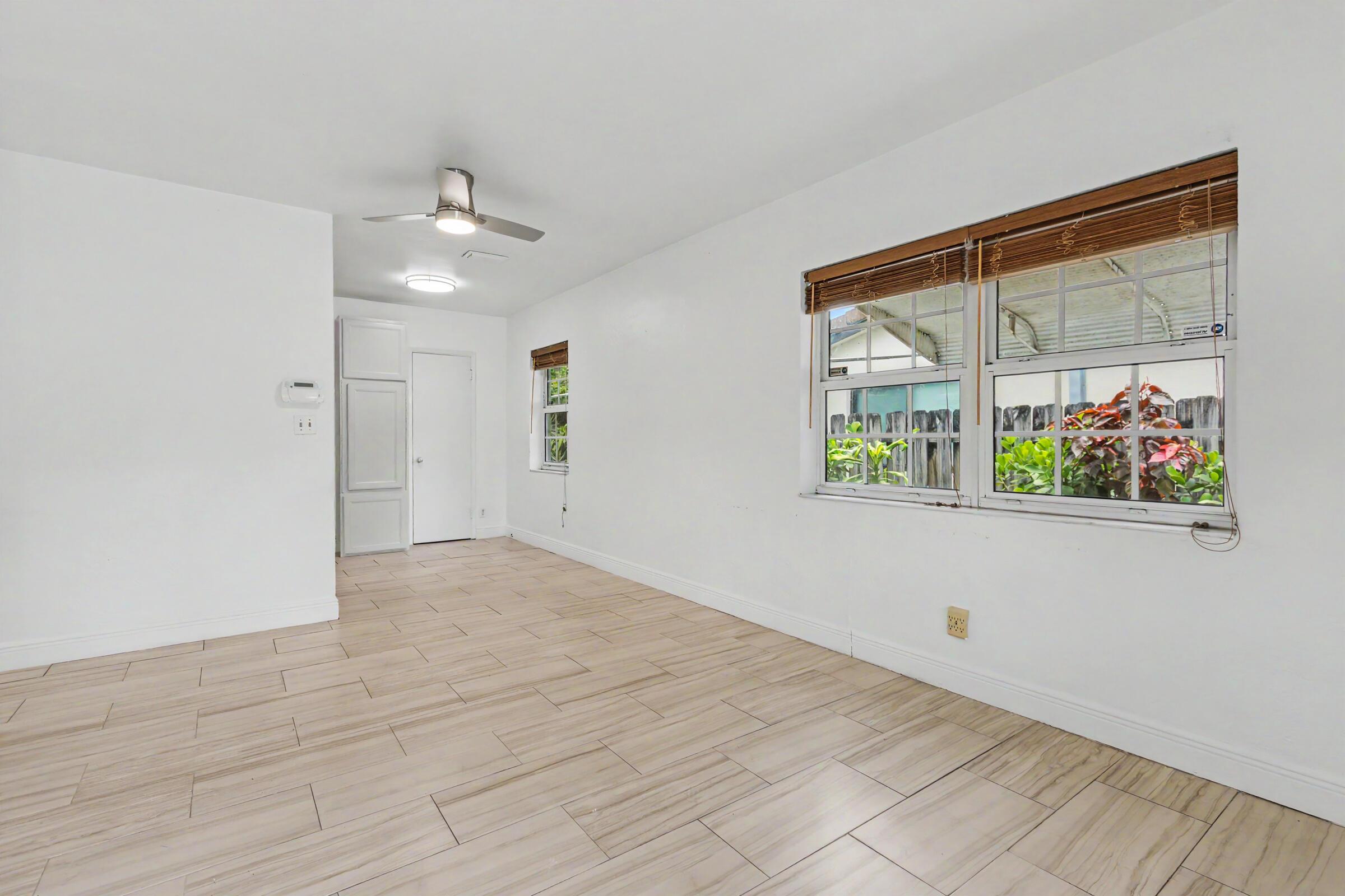 604 NE 14th Place, Fort Lauderdale, FL 33304, Fort Lauderdale - Photo 4