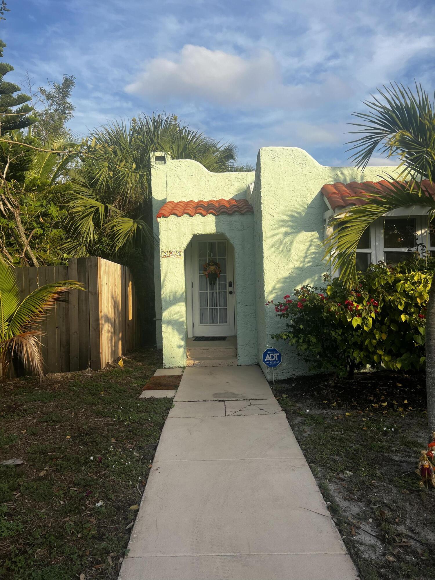 314 S L Street, Lake Worth Beach, FL 33460, Lake Worth Beach