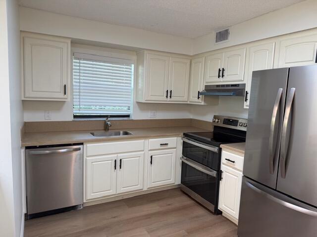 1622 Cypress Pointe Drive 4-11, Coral Springs, FL 33071, Coral Springs - Photo 4