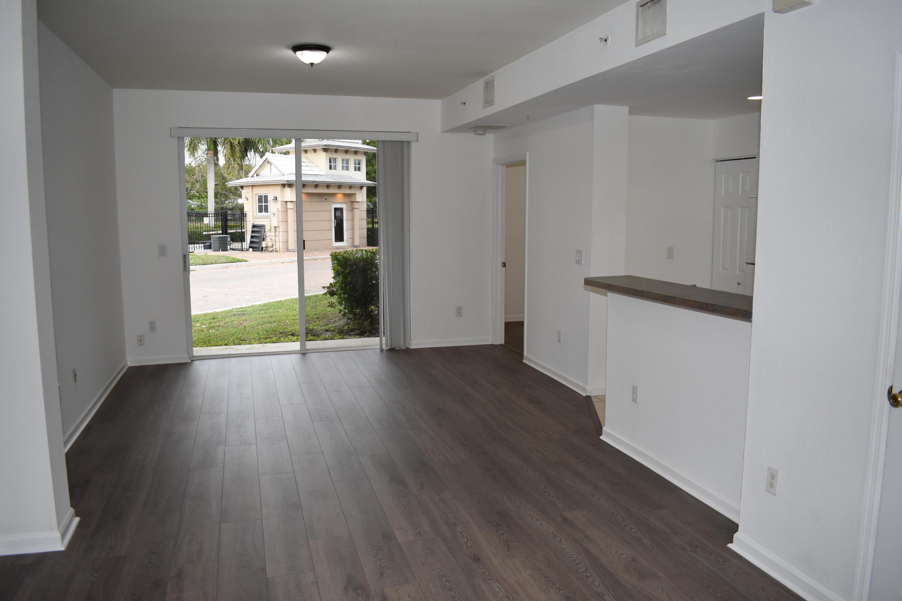 1954 Marsh Harbor Drive 101, Riviera Beach, FL 33404, Riviera Beach - Photo 2