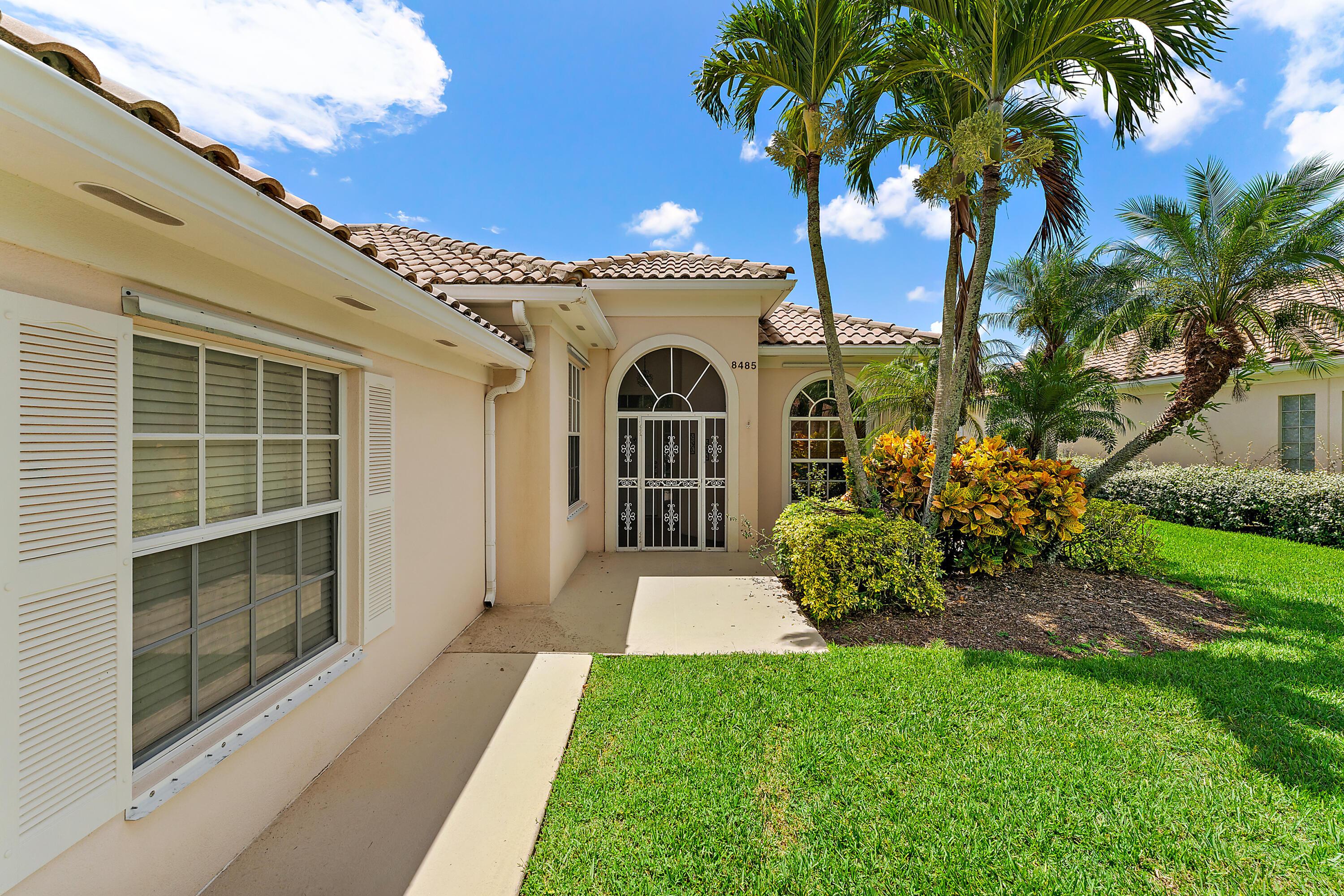 8485 SE Palm Hammock Lane, Hobe Sound, FL 33455, Hobe Sound - Photo 2