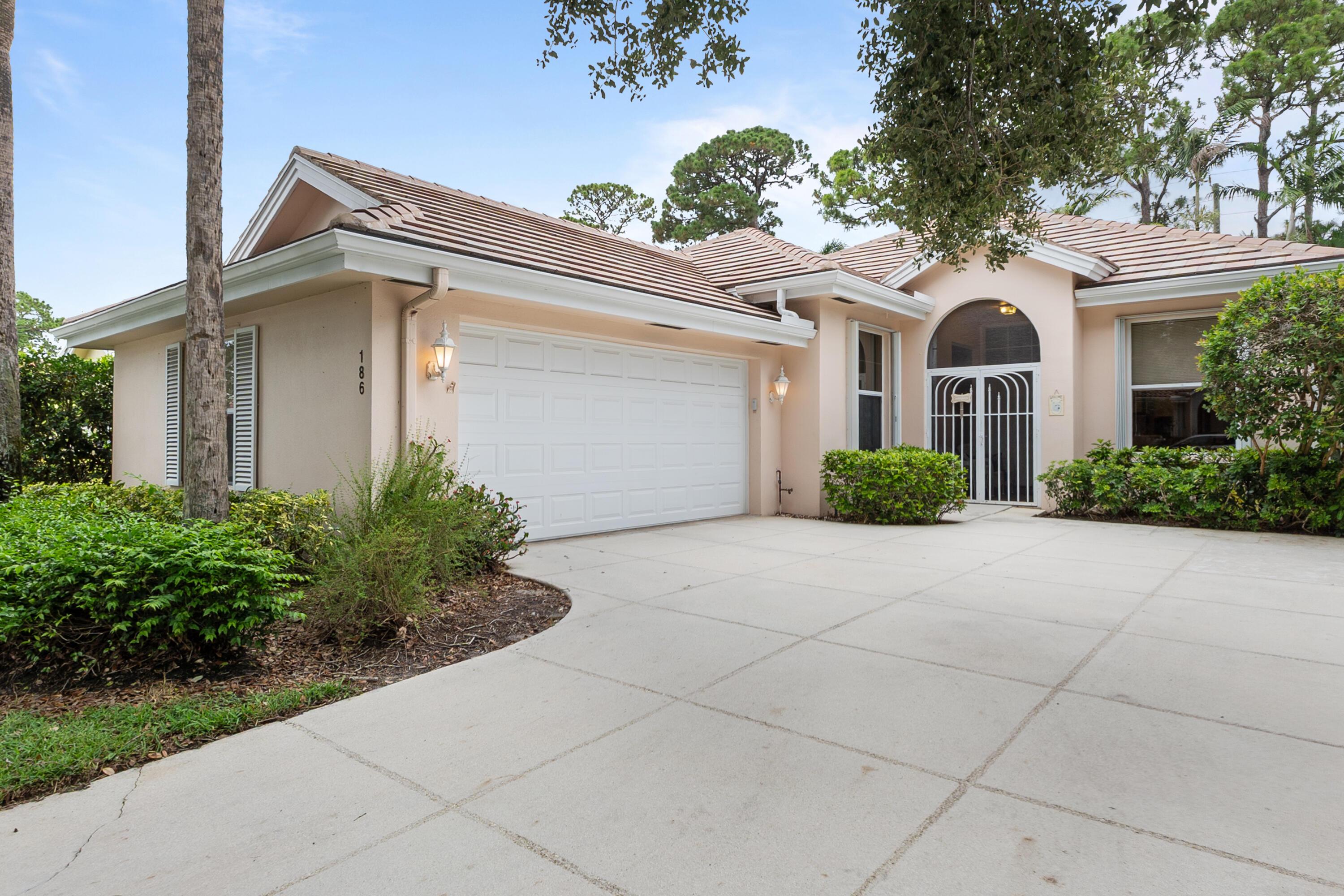 186 S Hampton Drive, Jupiter, FL 33458, Jupiter - Photo 4