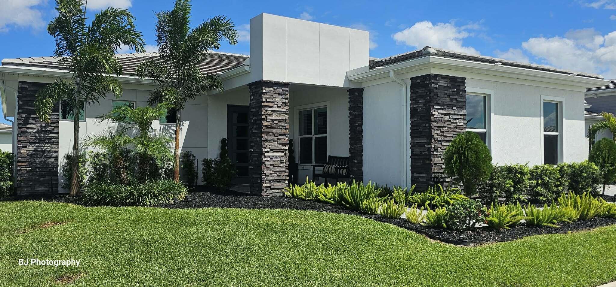 10639 Vineyard Drive, Port St. Lucie, FL 34987, Port St. Lucie