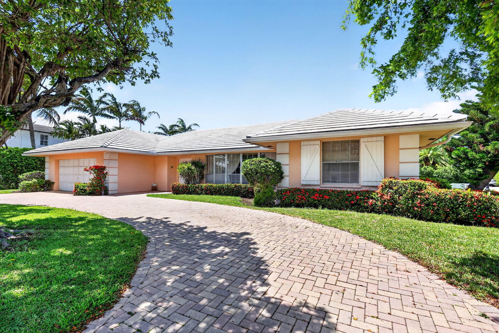217 Plantation Road, Palm Beach, FL 33480, Palm Beach - Photo 2
