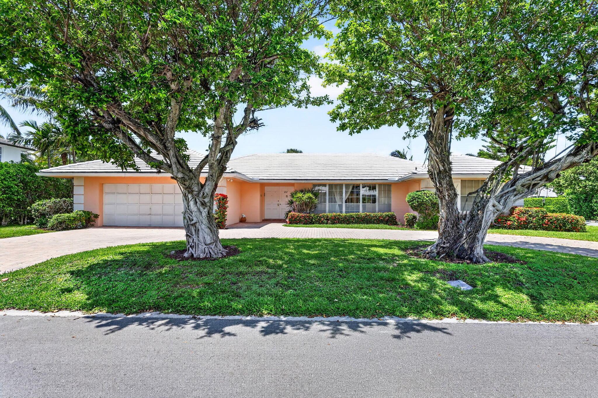 217 Plantation Road, Palm Beach, FL 33480, Palm Beach - Photo 3
