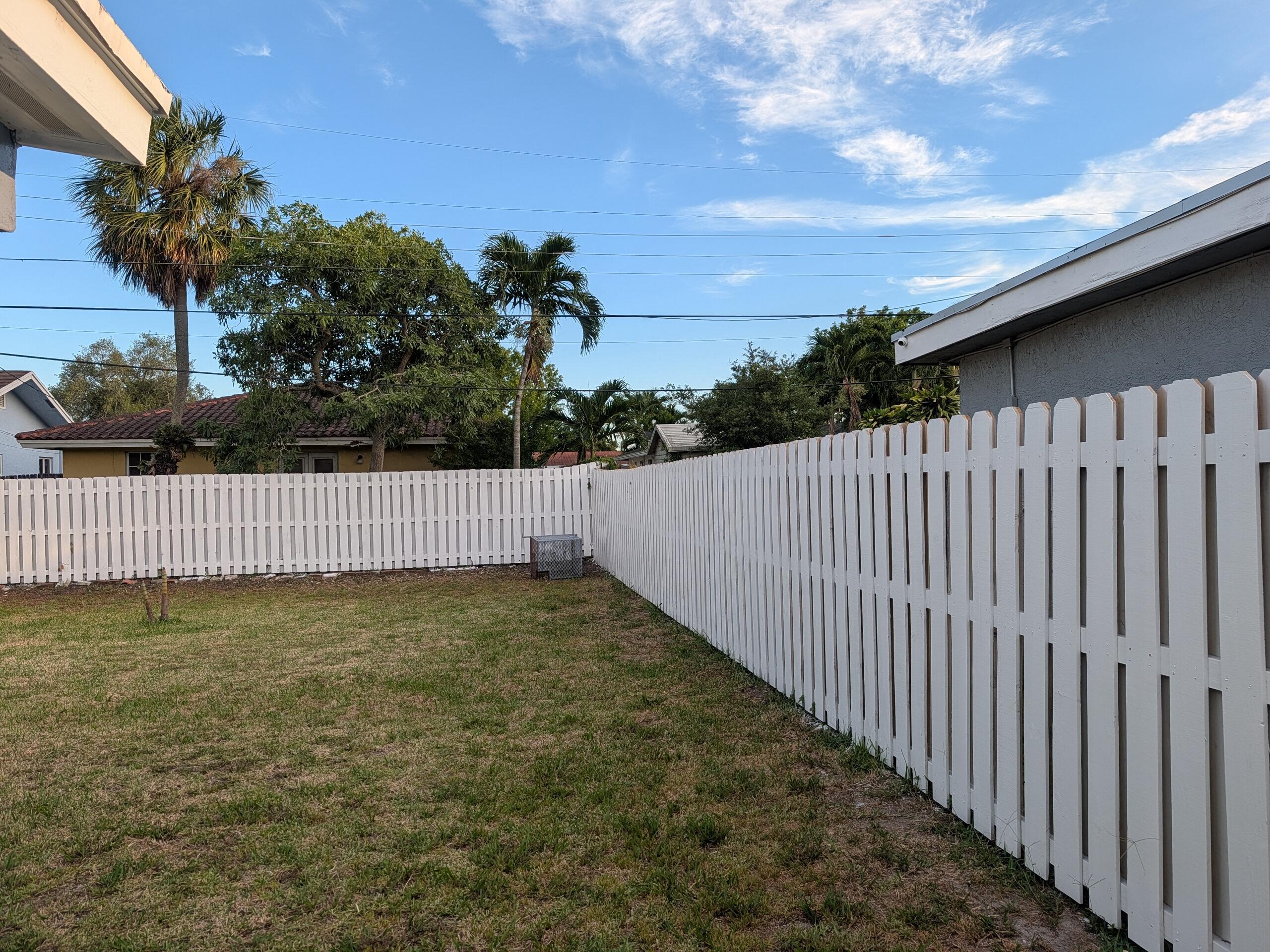 2990 NW 7th Court, Fort Lauderdale, FL 33311, Fort Lauderdale - Photo 4