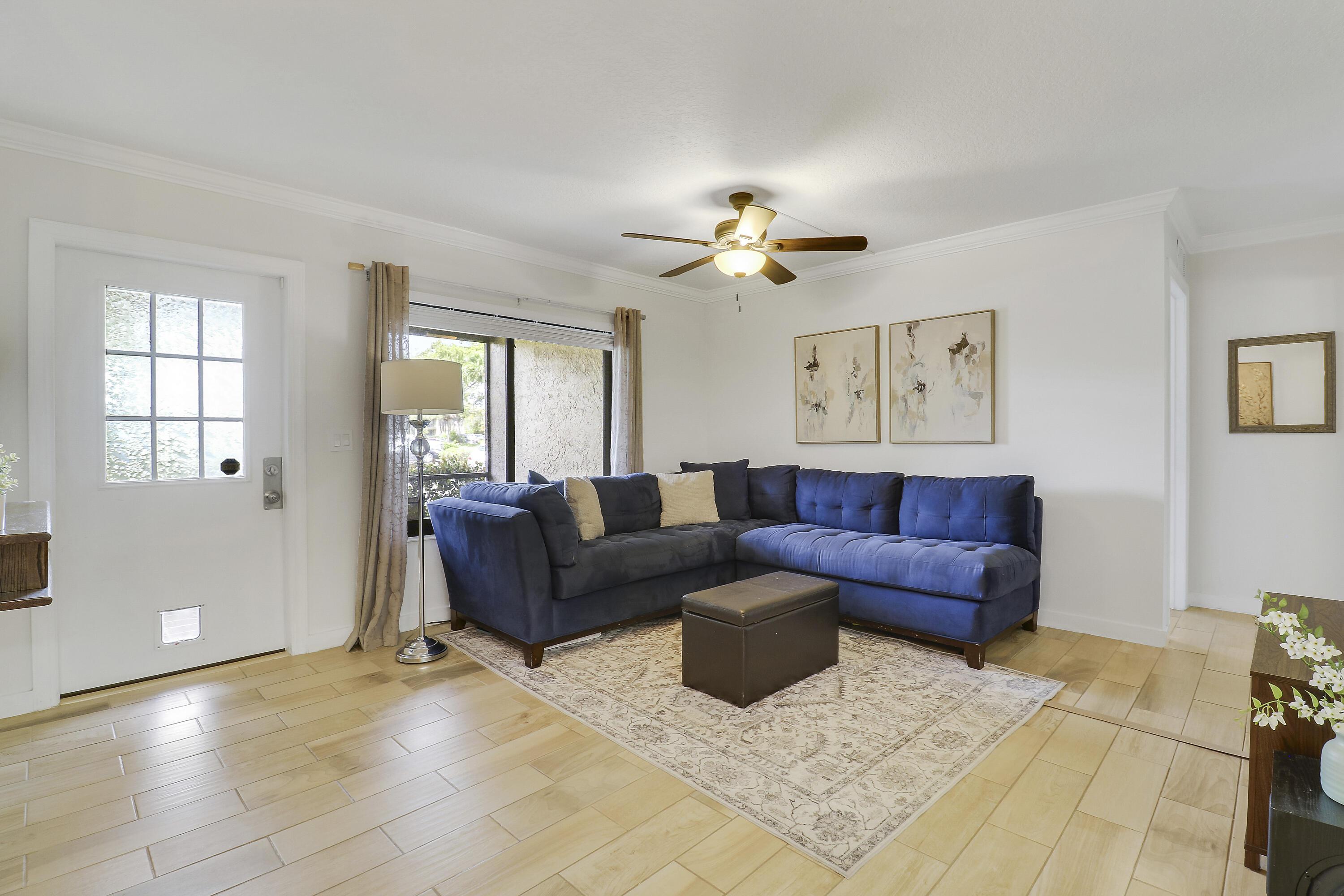 507 Shady Pine Way A1, Greenacres, FL 33415, Greenacres - Photo 4