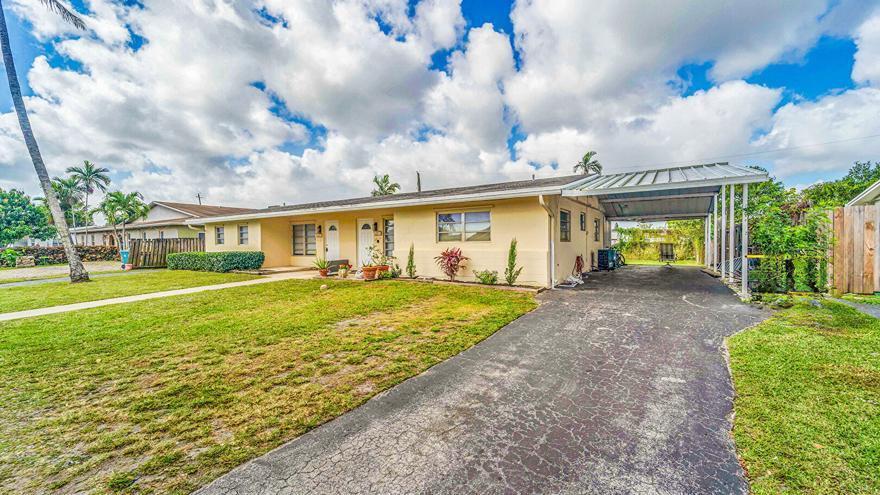 4681-4685 SW 43rd Terrace, Fort Lauderdale, FL 33314, Fort Lauderdale - Photo 3