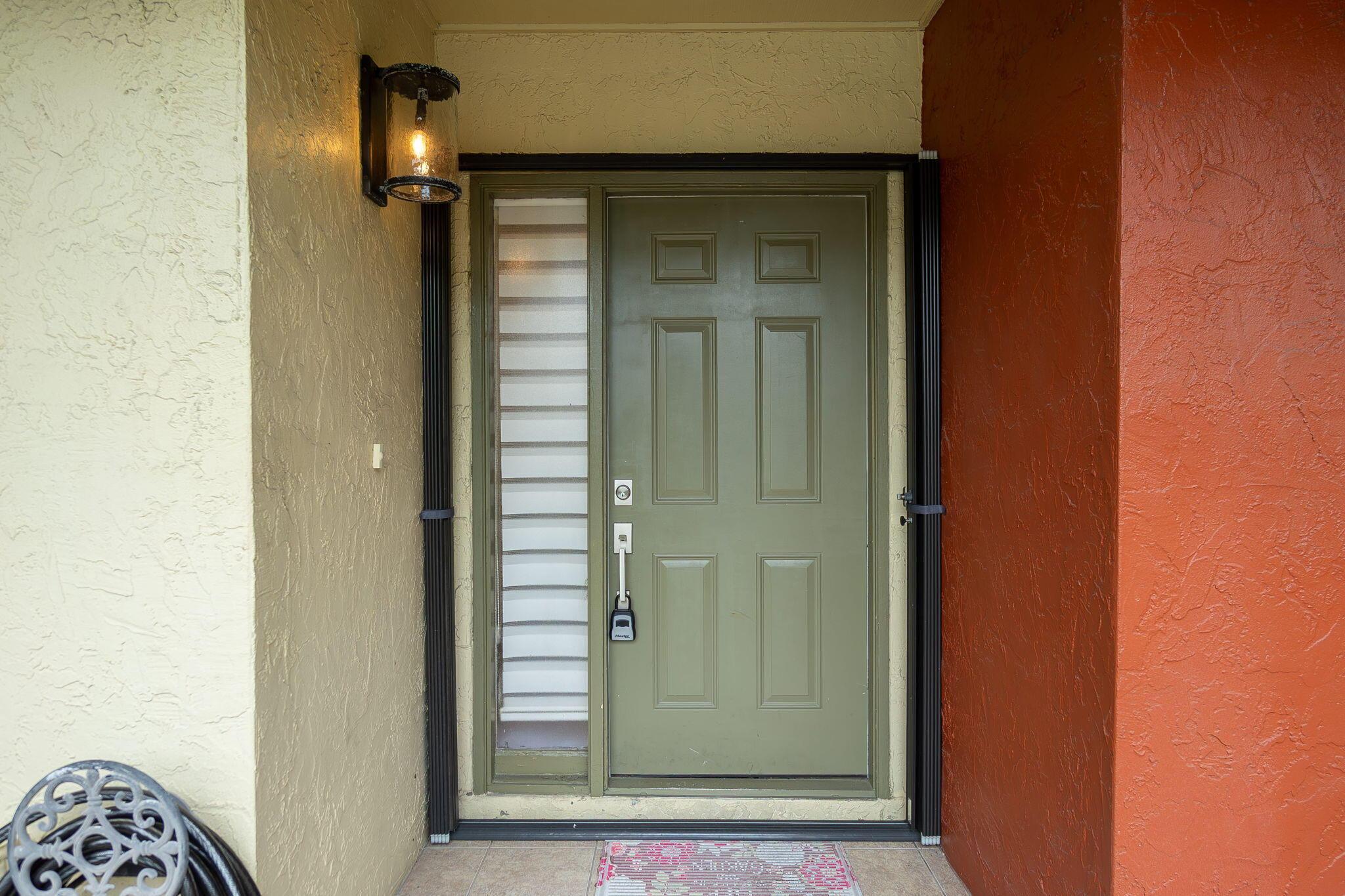 12989 Odessa Trail 6, Wellington, FL 33414, Wellington - Photo 2