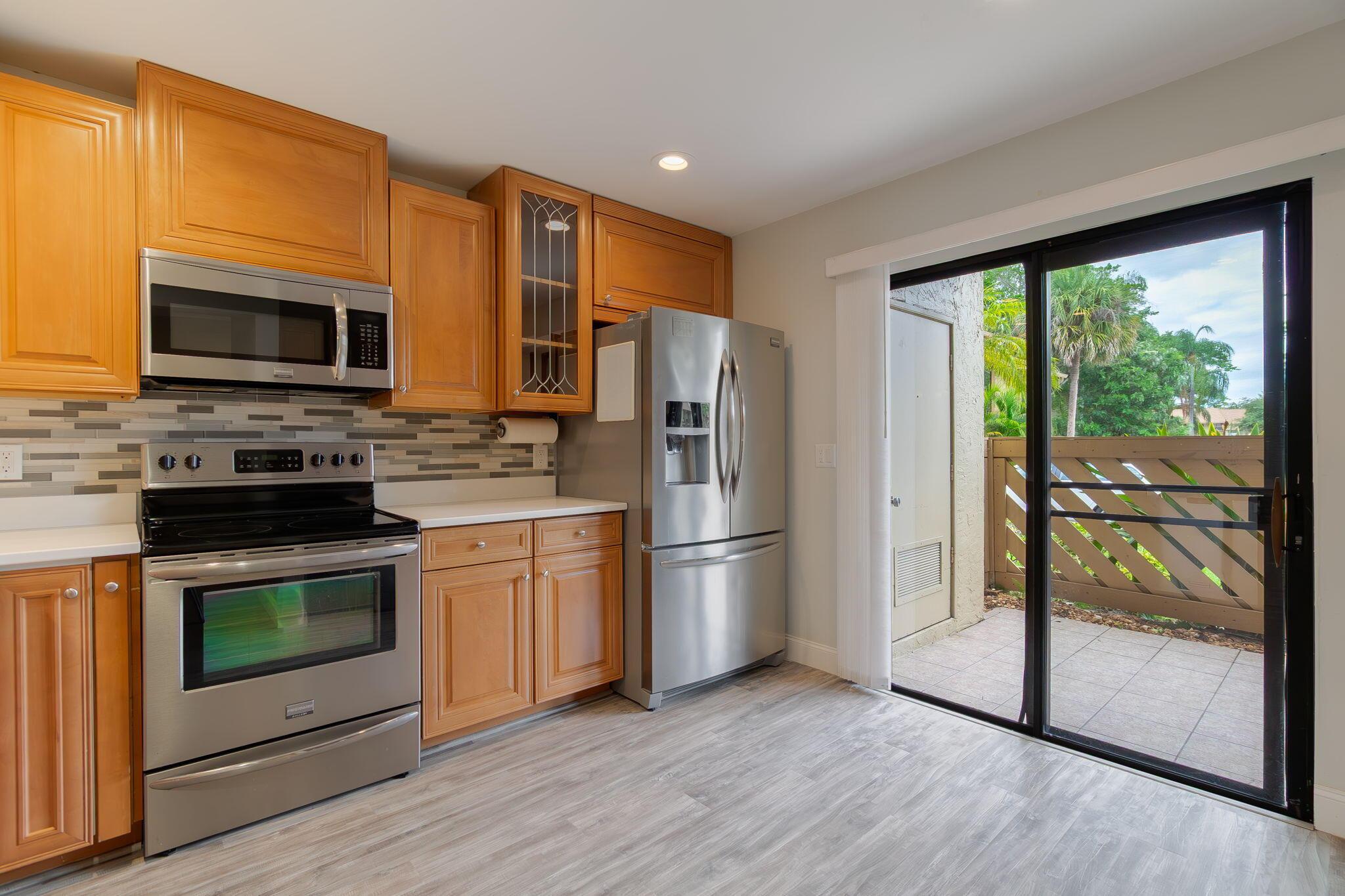 12989 Odessa Trail 6, Wellington, FL 33414, Wellington - Photo 5