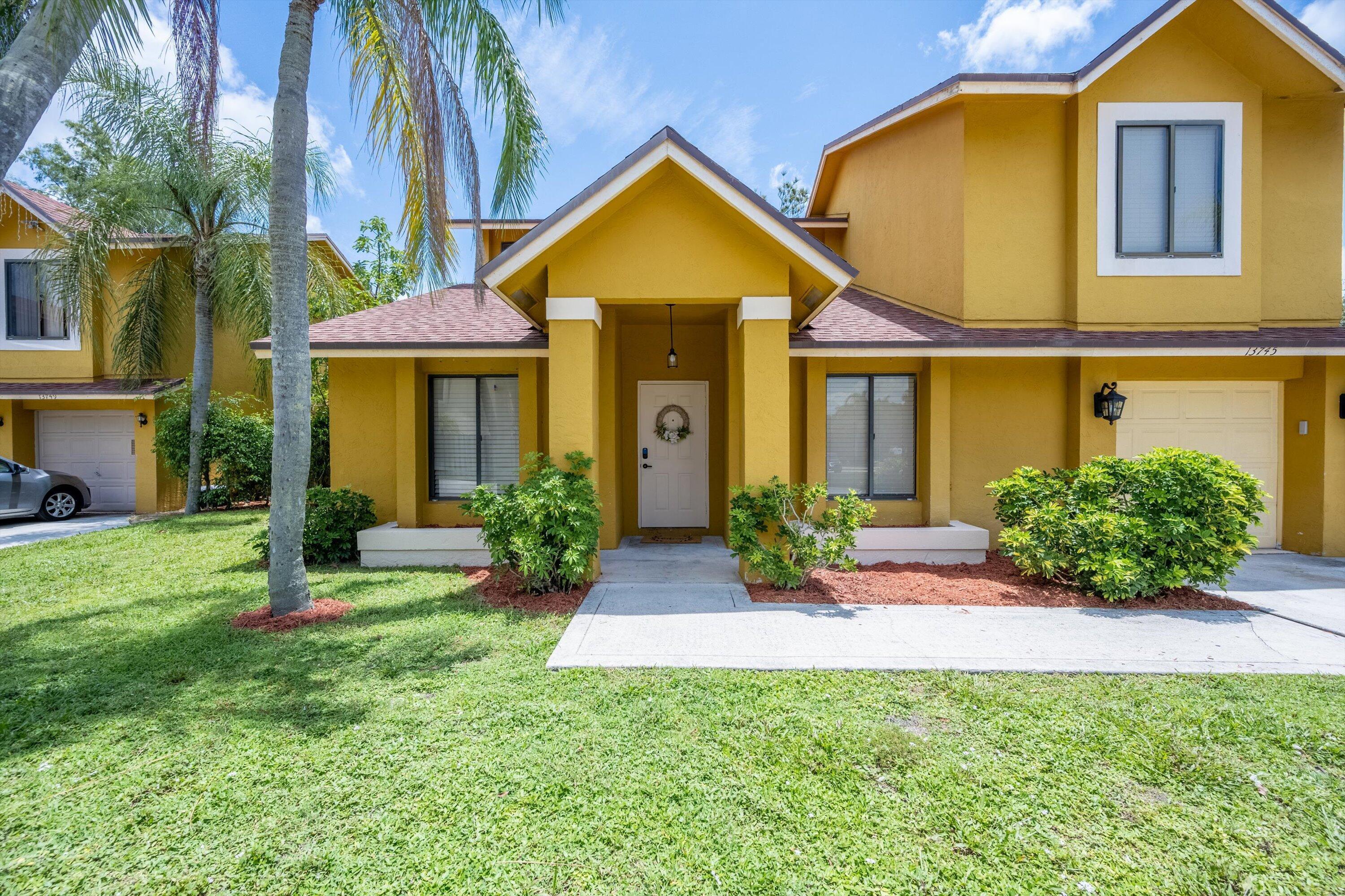 13745 Yarmouth Drive A, Wellington, FL 33414, Wellington - Photo 2
