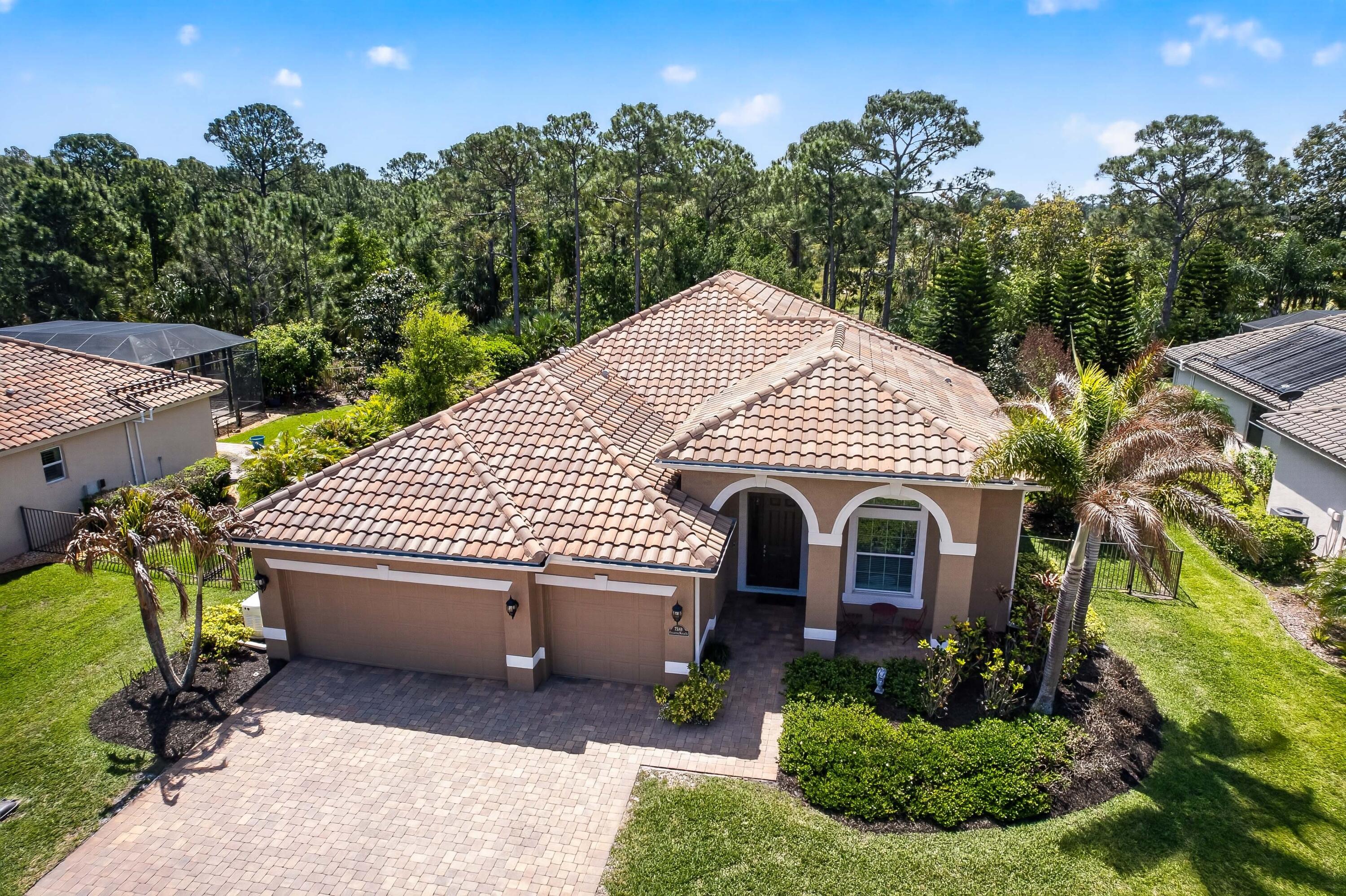 7589 Fieldstone Ranch Square, Vero Beach, FL 32967, Vero Beach - Photo 2