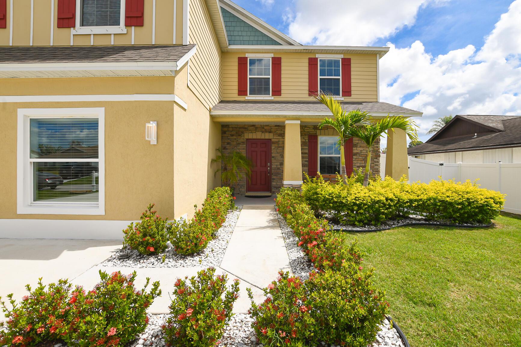 1033 SW General Patton Terrace, Port St. Lucie, FL 34953, Port St. Lucie - Photo 5