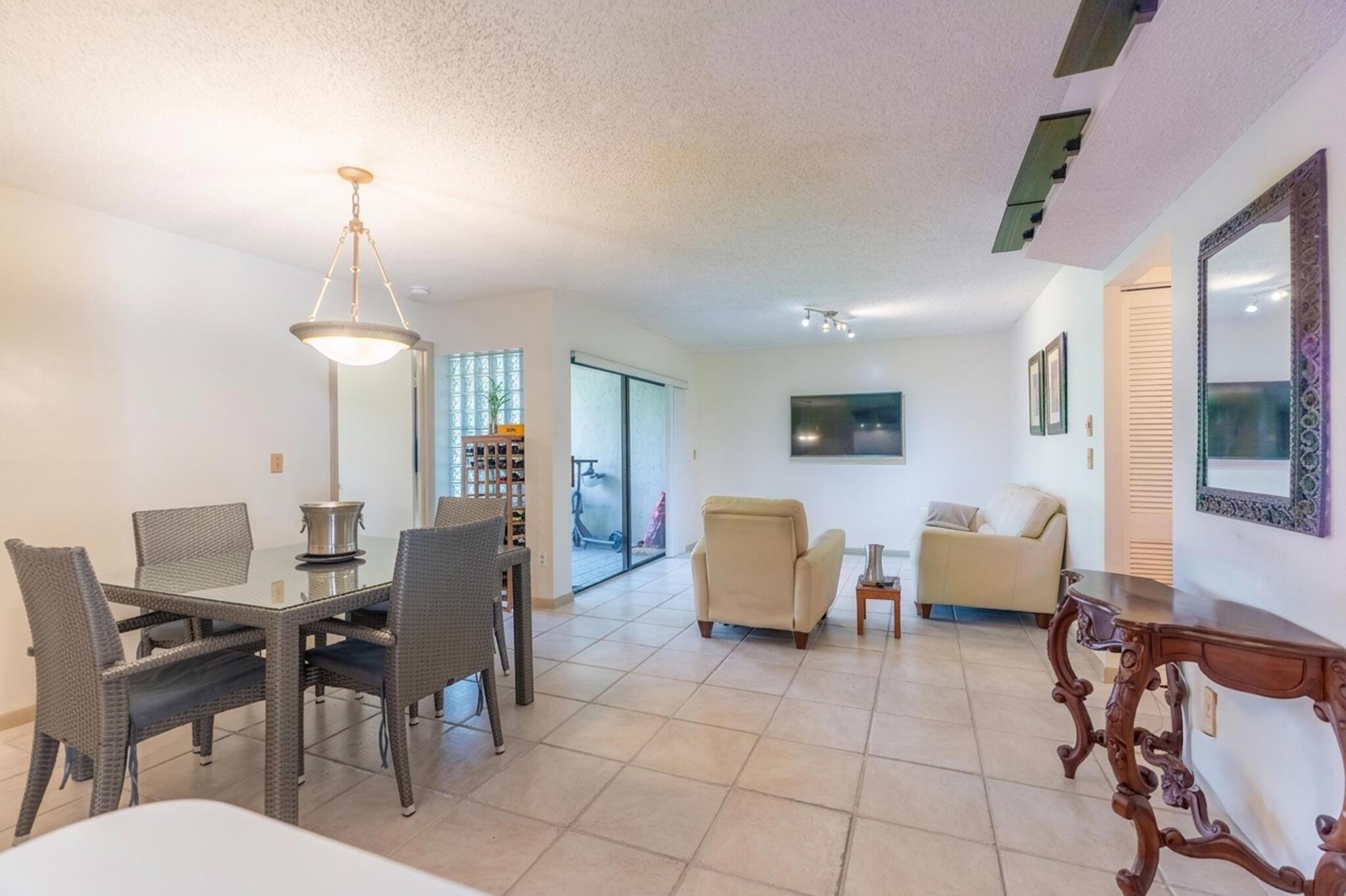 9819 NW 3rd Court 3, Plantation, FL 33324, Plantation - Photo 4