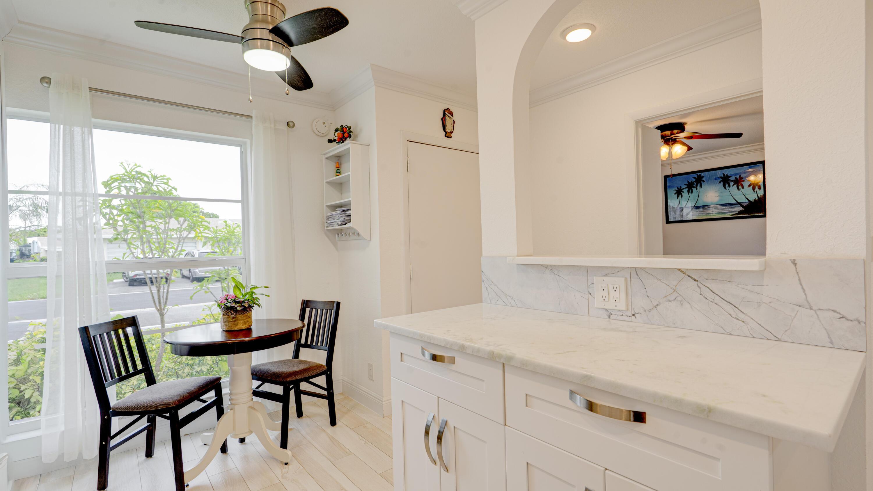 8638 Bella Vista Drive, Boca Raton, FL 33433, Boca Raton - Photo 3
