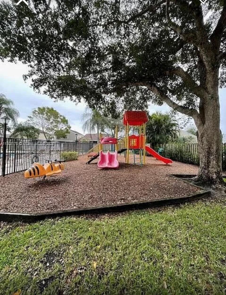 15813 W Waterside Circle 206, Sunrise, FL 33326, Sunrise - Photo 4