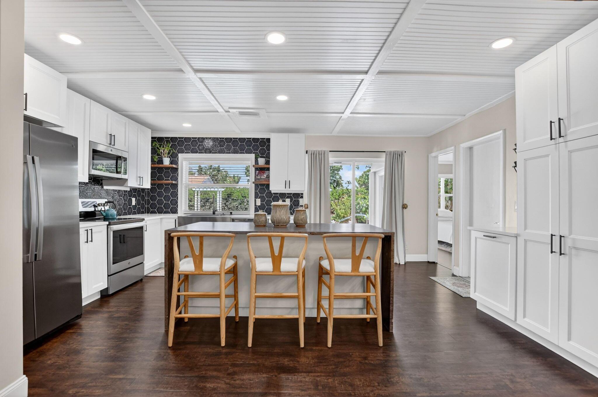 1207 SW 12th Avenue, Boca Raton, FL 33486, Boca Raton
