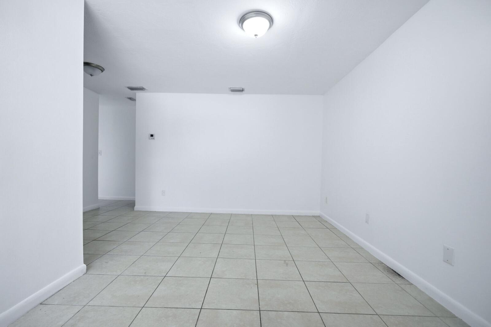 750 NW 56th Street 17, Miami, FL 33127, Miami - Photo 5