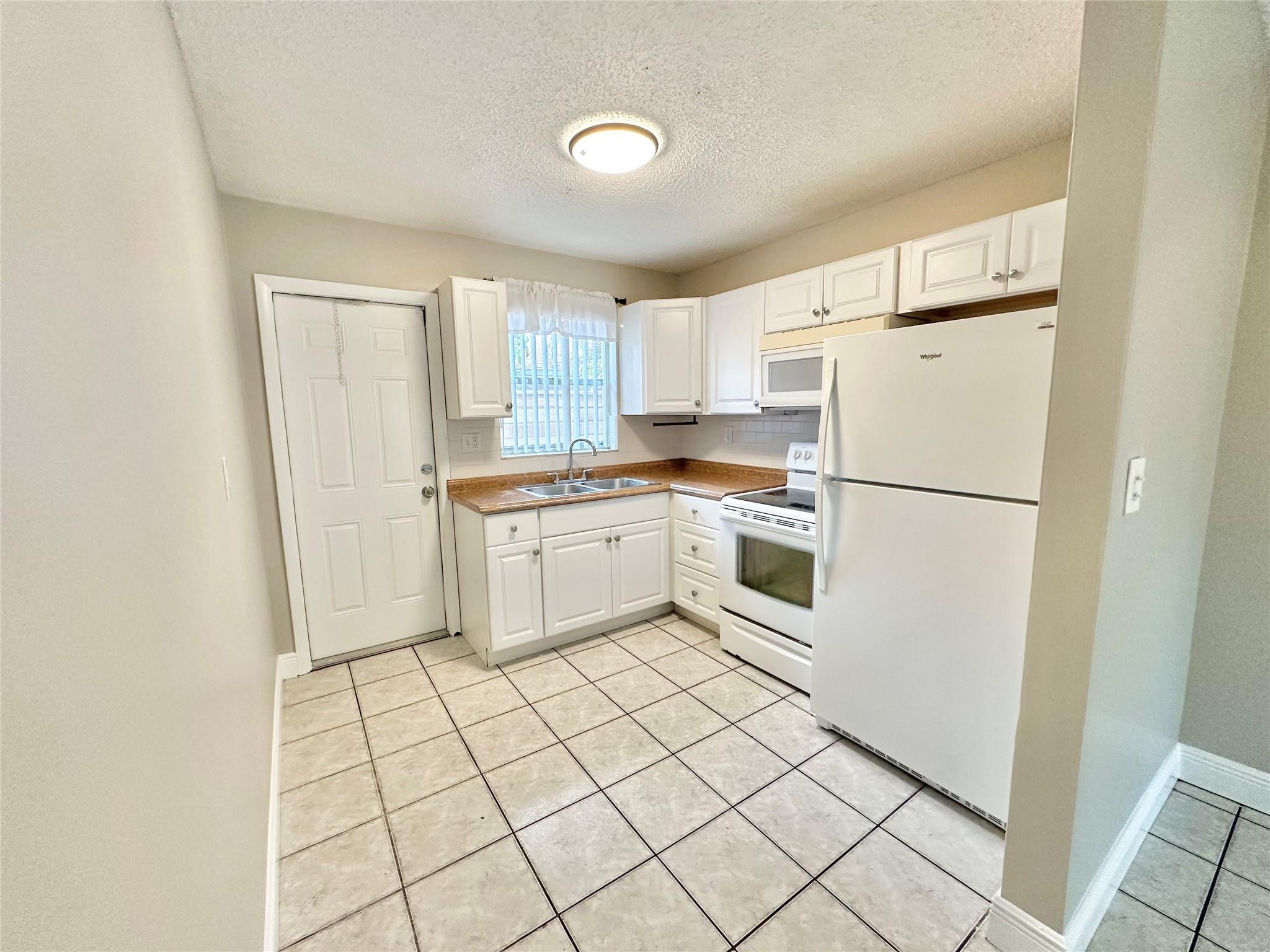 1841 SW 22nd Street A, Fort Lauderdale, FL 33315, Fort Lauderdale - Photo 5