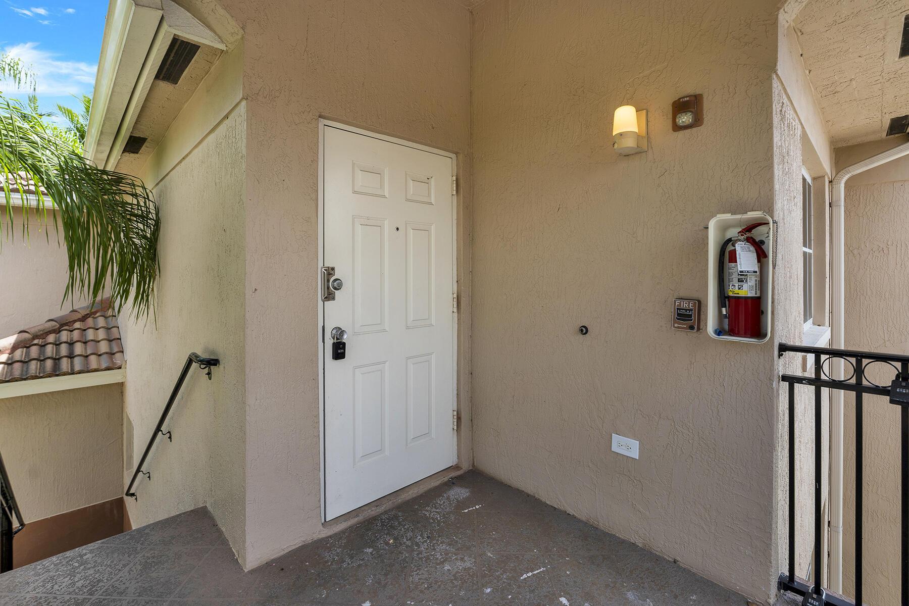 3790 N Jog Road 201, West Palm Beach, FL 33411, West Palm Beach - Photo 4
