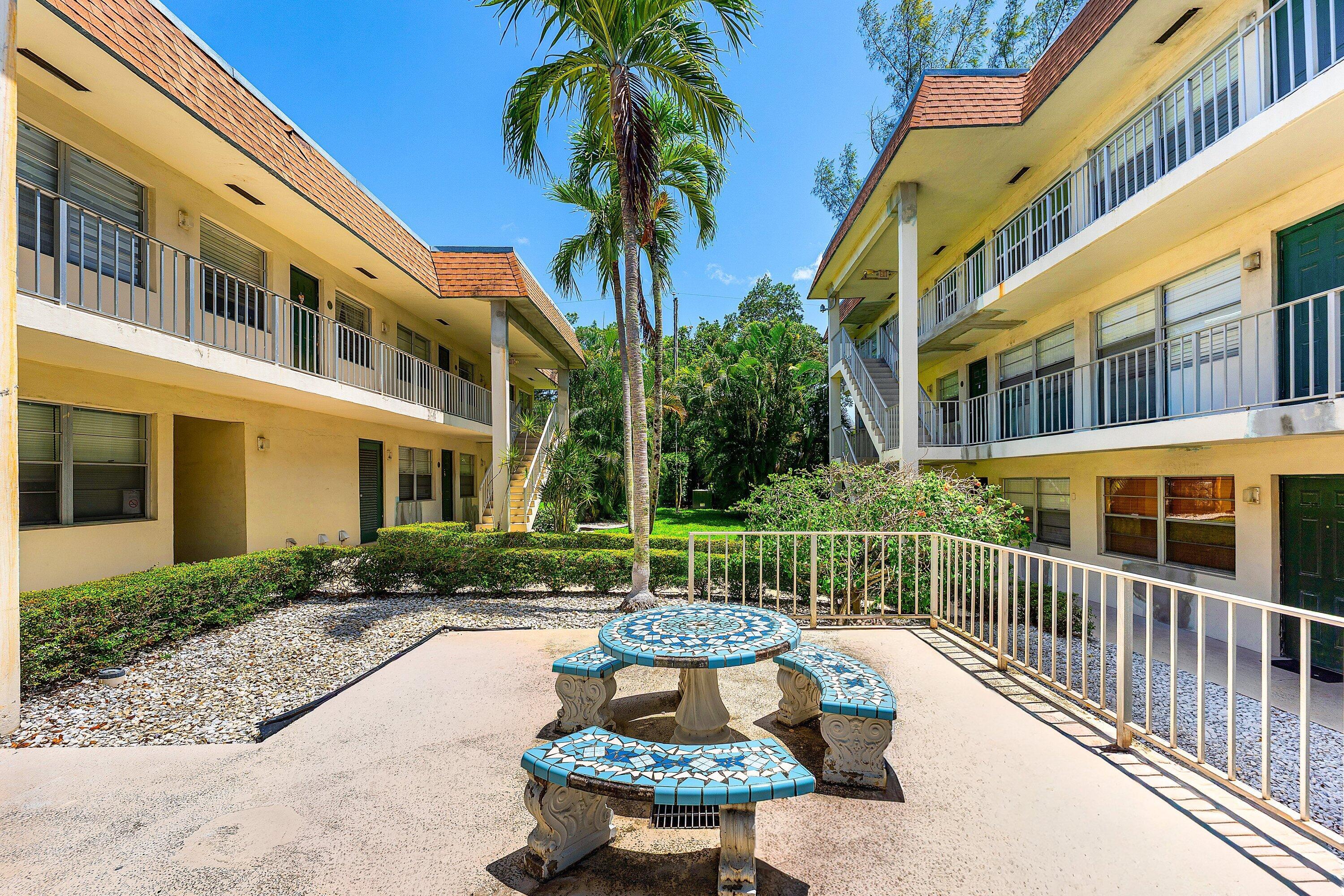 340 NW 19th Street 2020, Boca Raton, FL 33432, Boca Raton