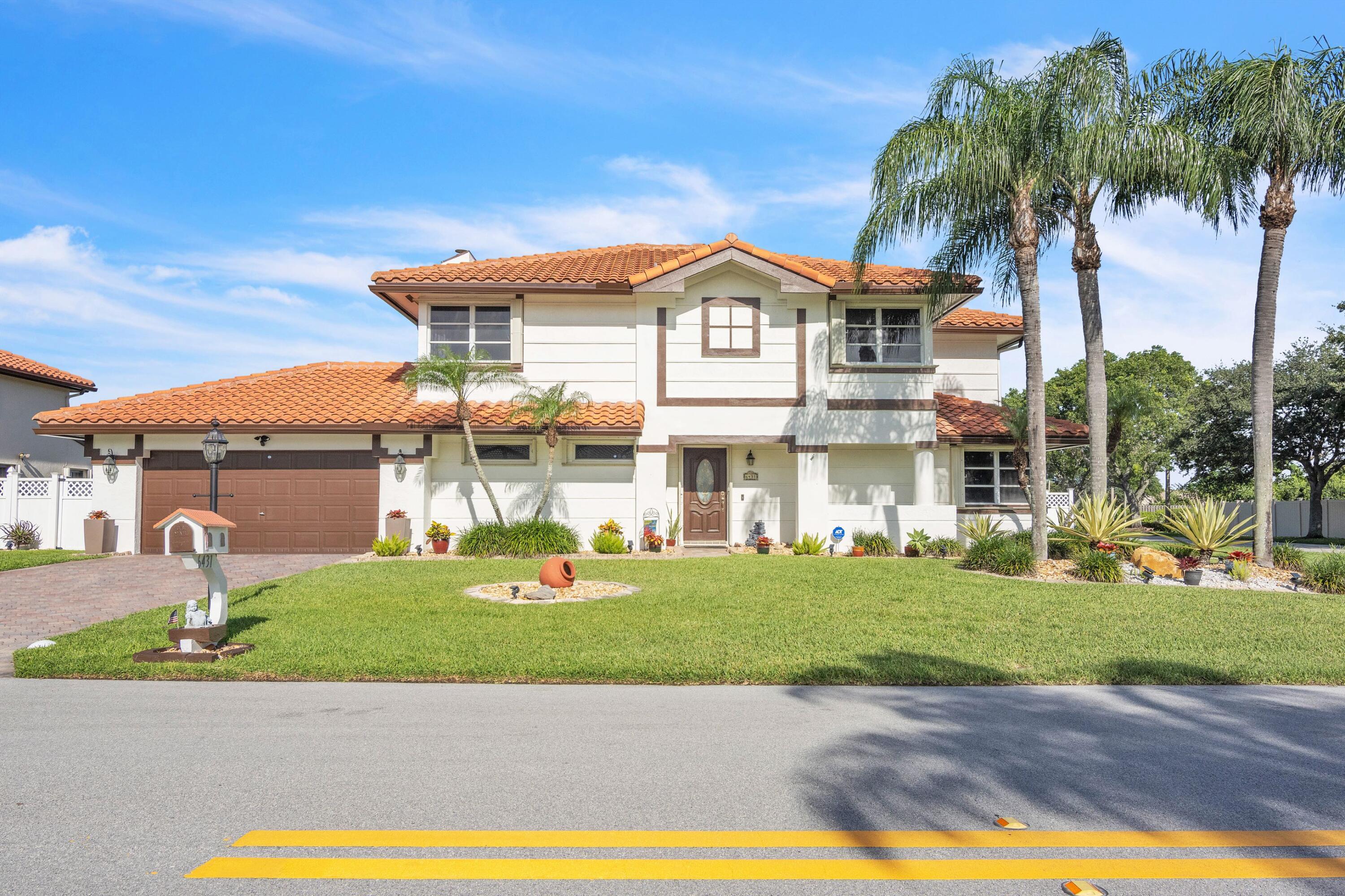 6431 Olde Moat Way, Davie, FL 33331, Davie