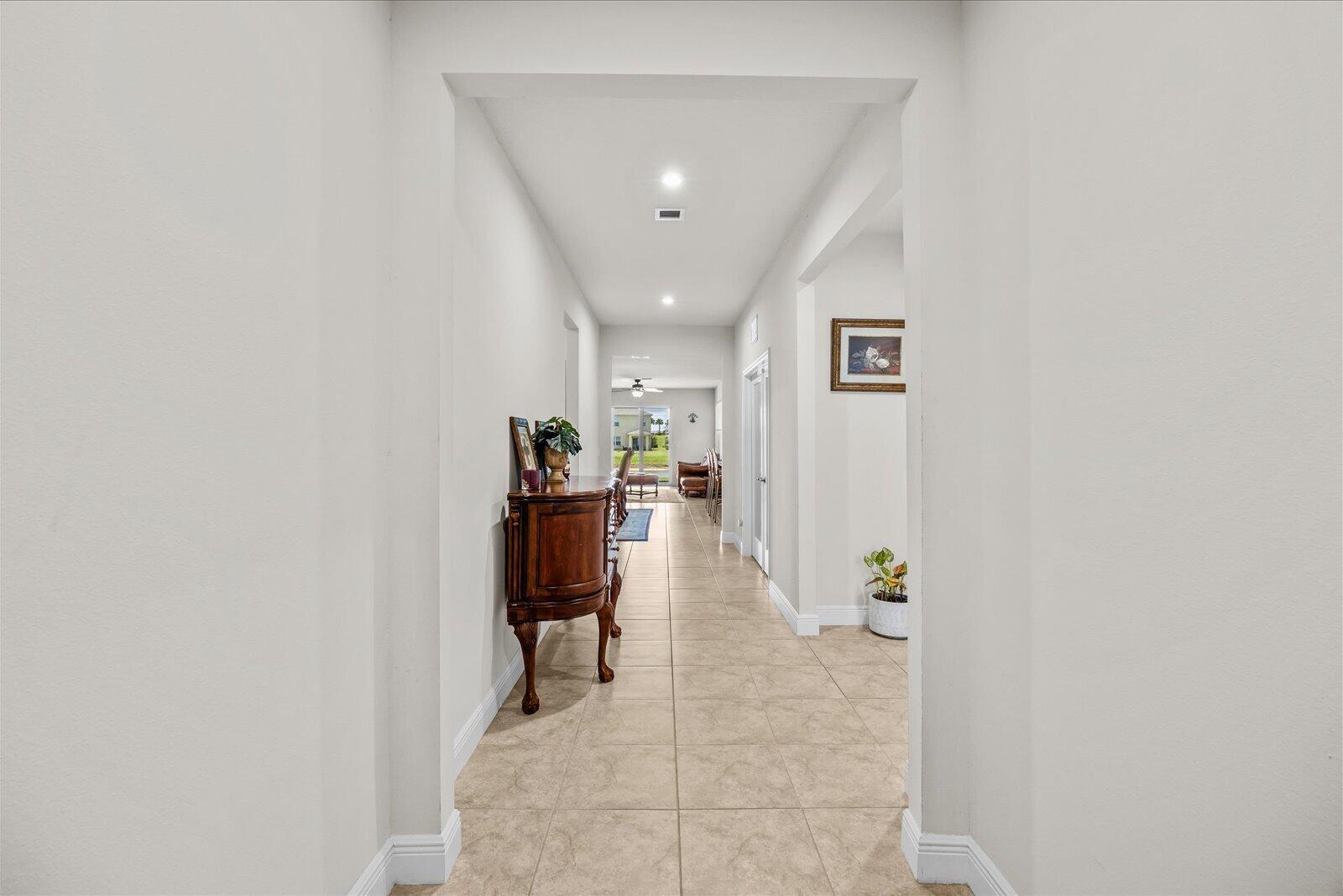 10850 SW Cremona Way SW 10850, Port St. Lucie, FL 34987, Port St. Lucie - Photo 3