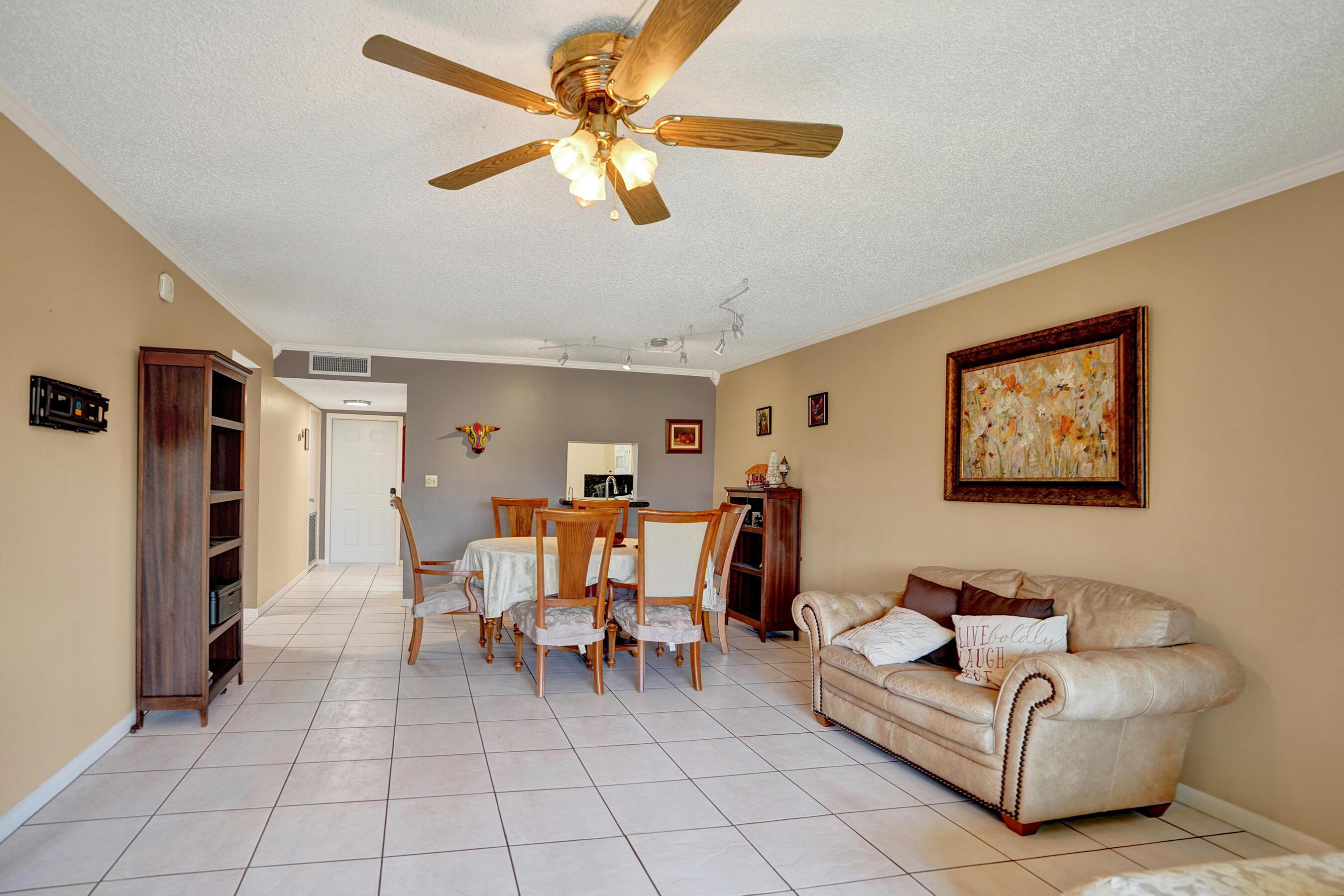 8801 NW 38th Drive 204b, Coral Springs, FL 33065, Coral Springs - Photo 4