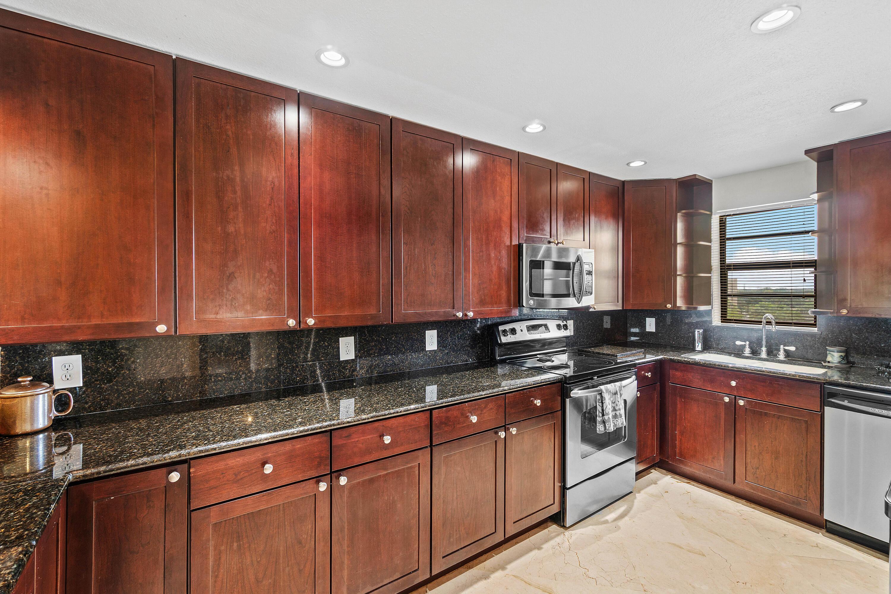 2400 Deer Creek Country Club Boulevard 608-1, Deerfield Beach, FL 33442, Deerfield Beach - Photo 4