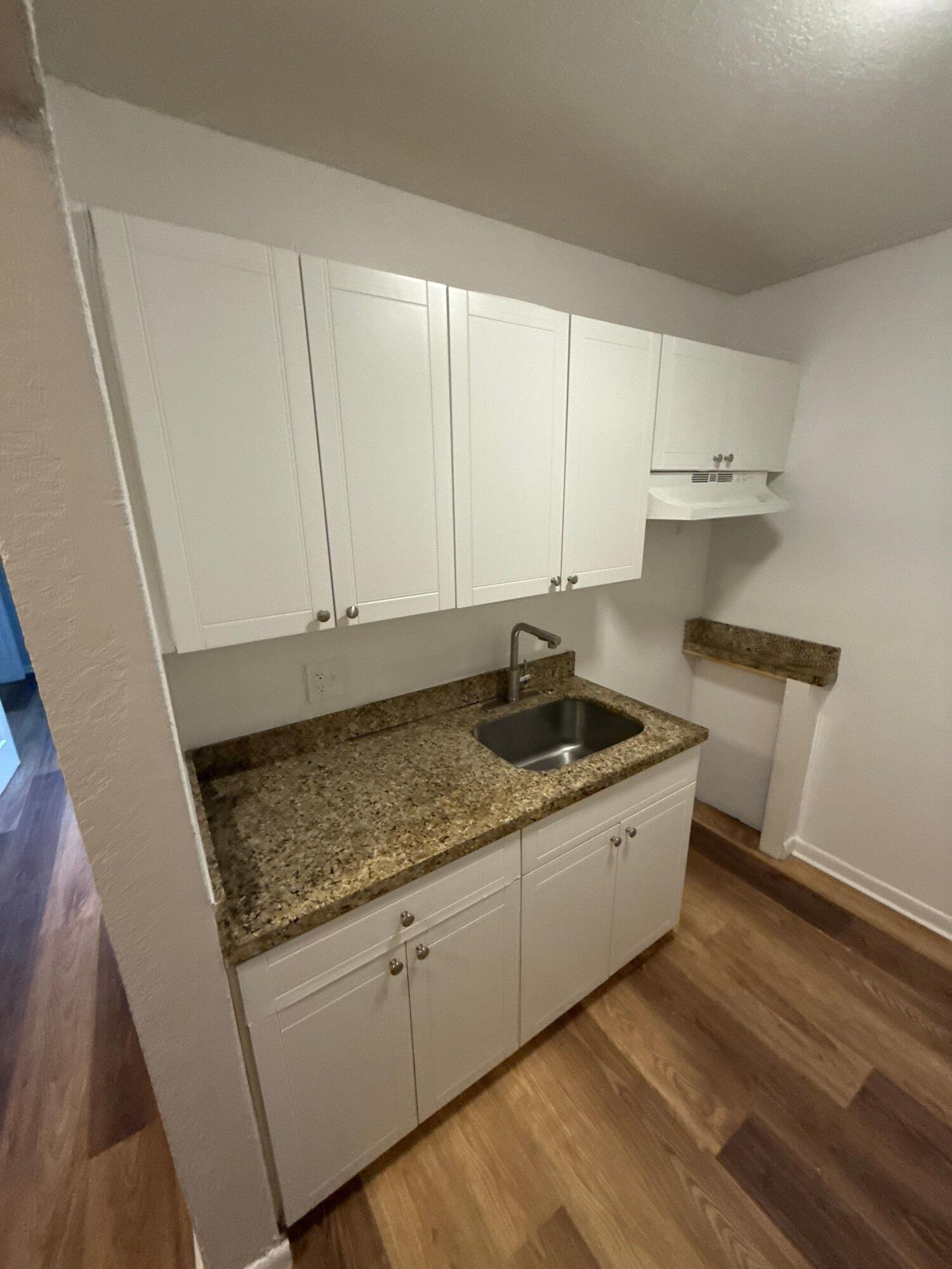 717 NE 10th Avenue 06, Boynton Beach, FL 33435, Boynton Beach - Photo 5